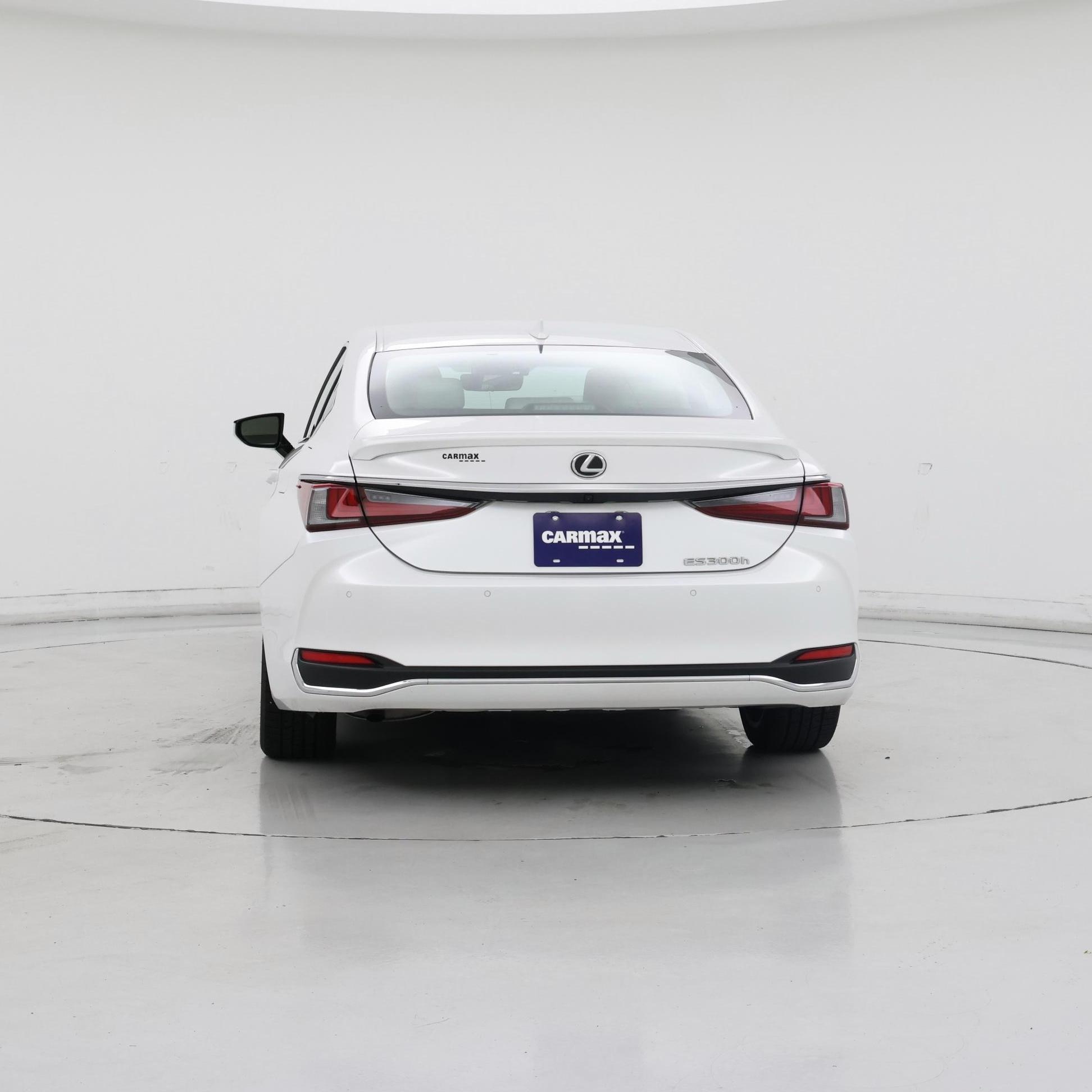 Thumbnail: 2024 Lexus ES - 6
