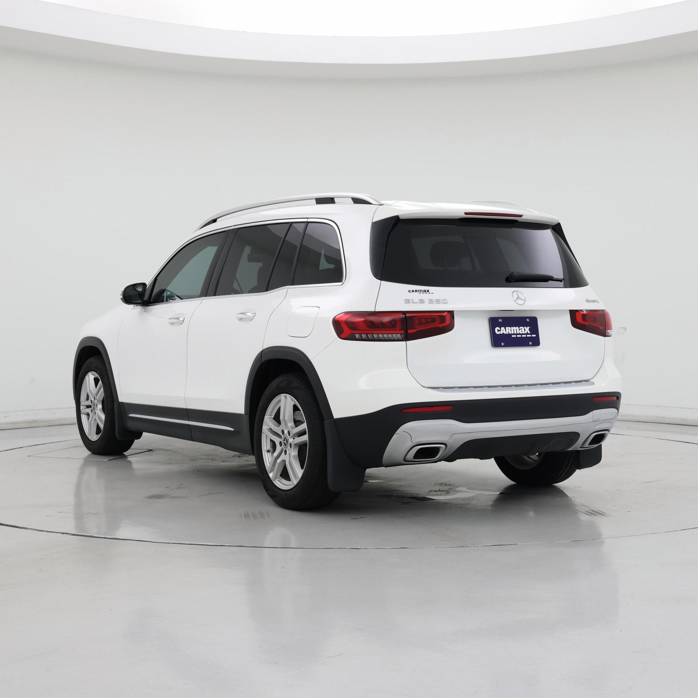 Thumbnail: 2020 Mercedes-Benz GLB - 2