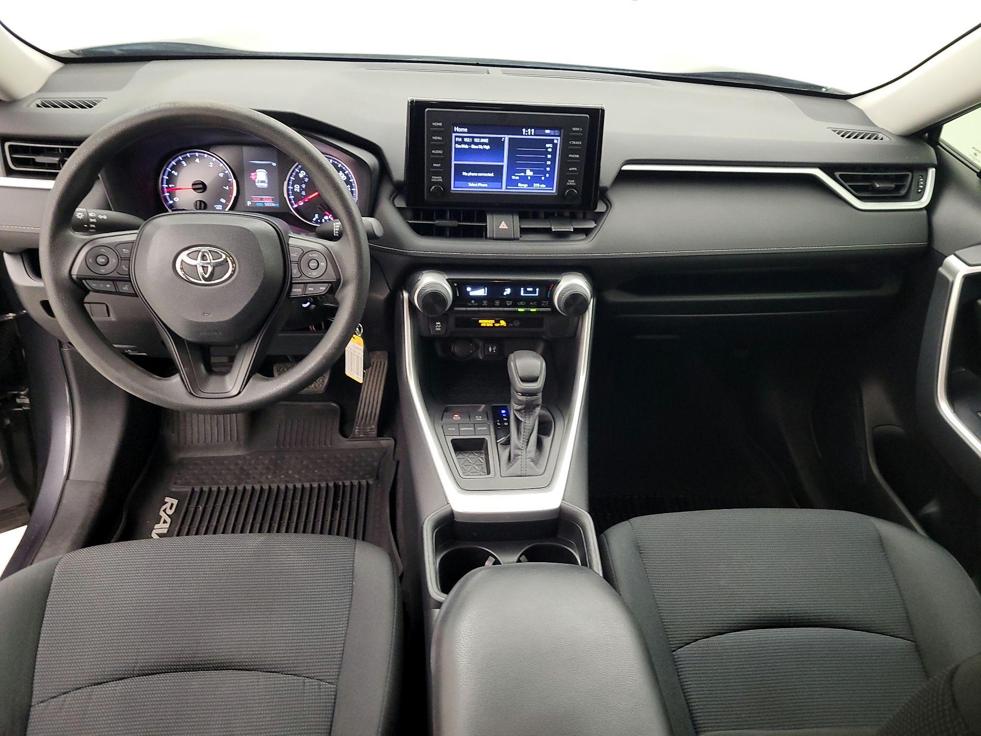 Thumbnail: 2019 Toyota RAV4 - 9