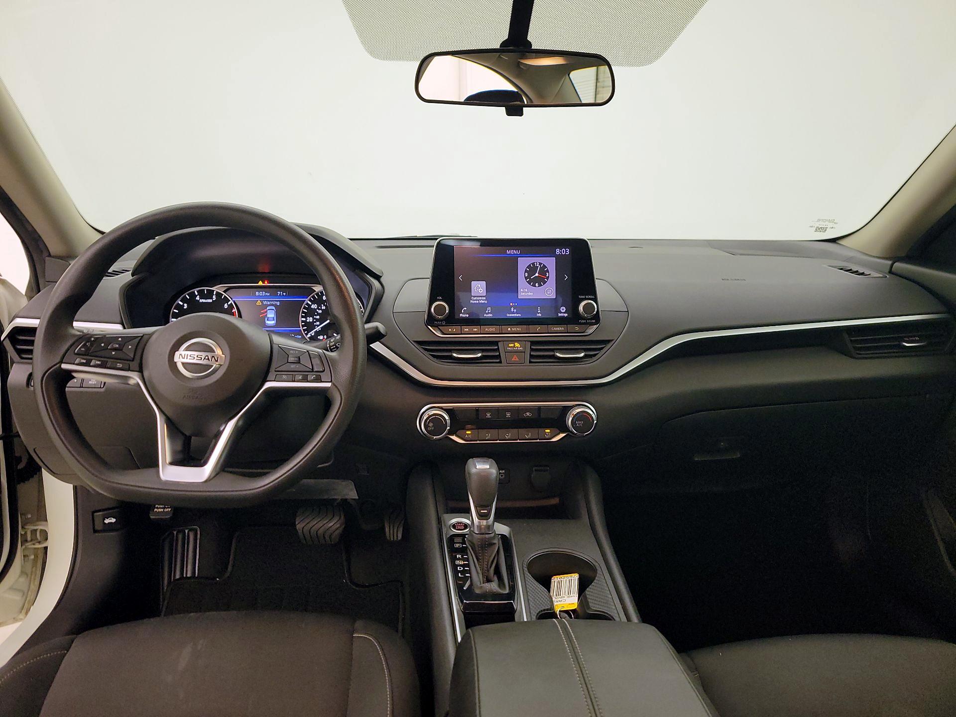 Thumbnail: 2020 Nissan Altima - 9