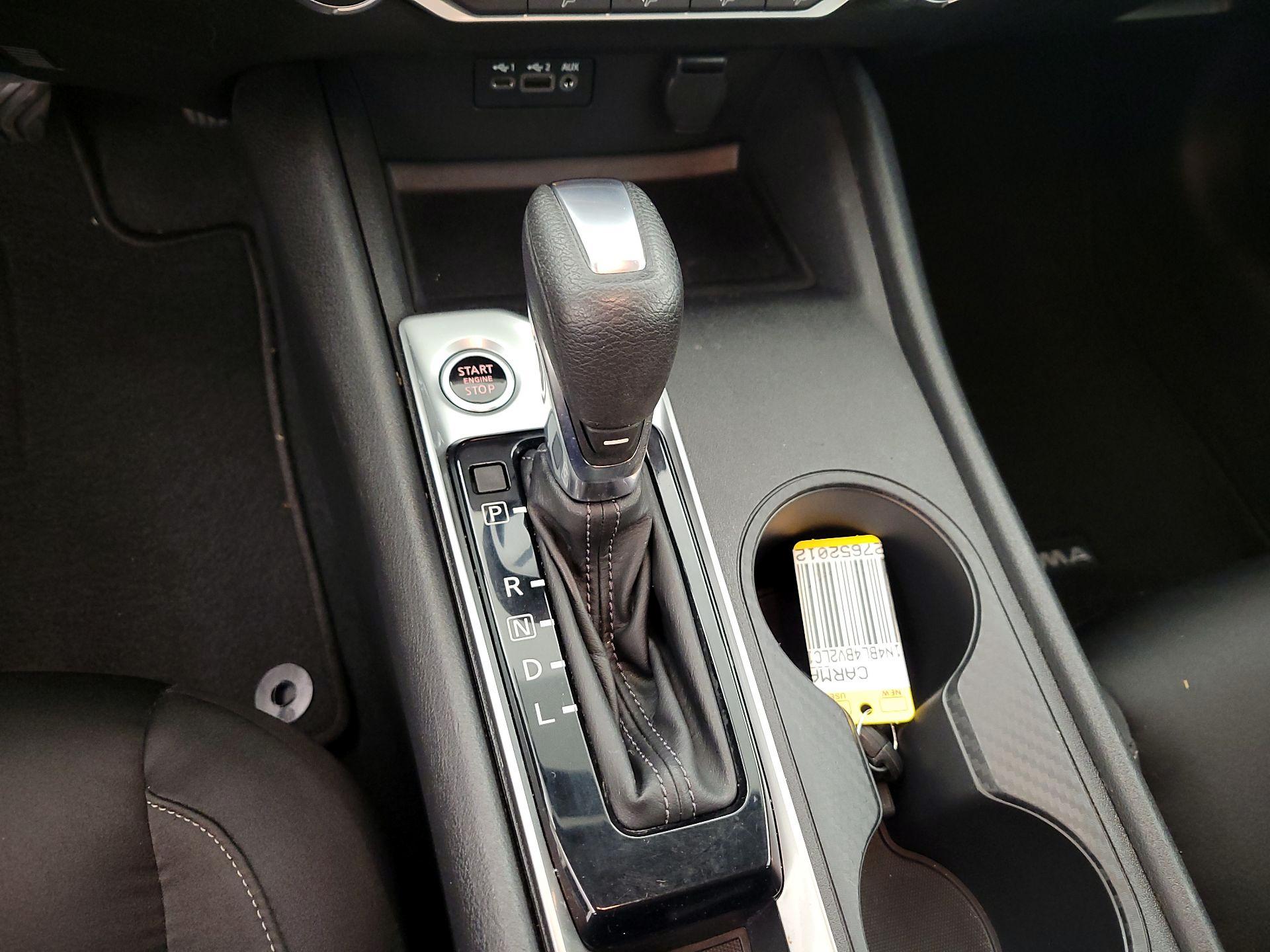 Thumbnail: 2020 Nissan Altima - 17