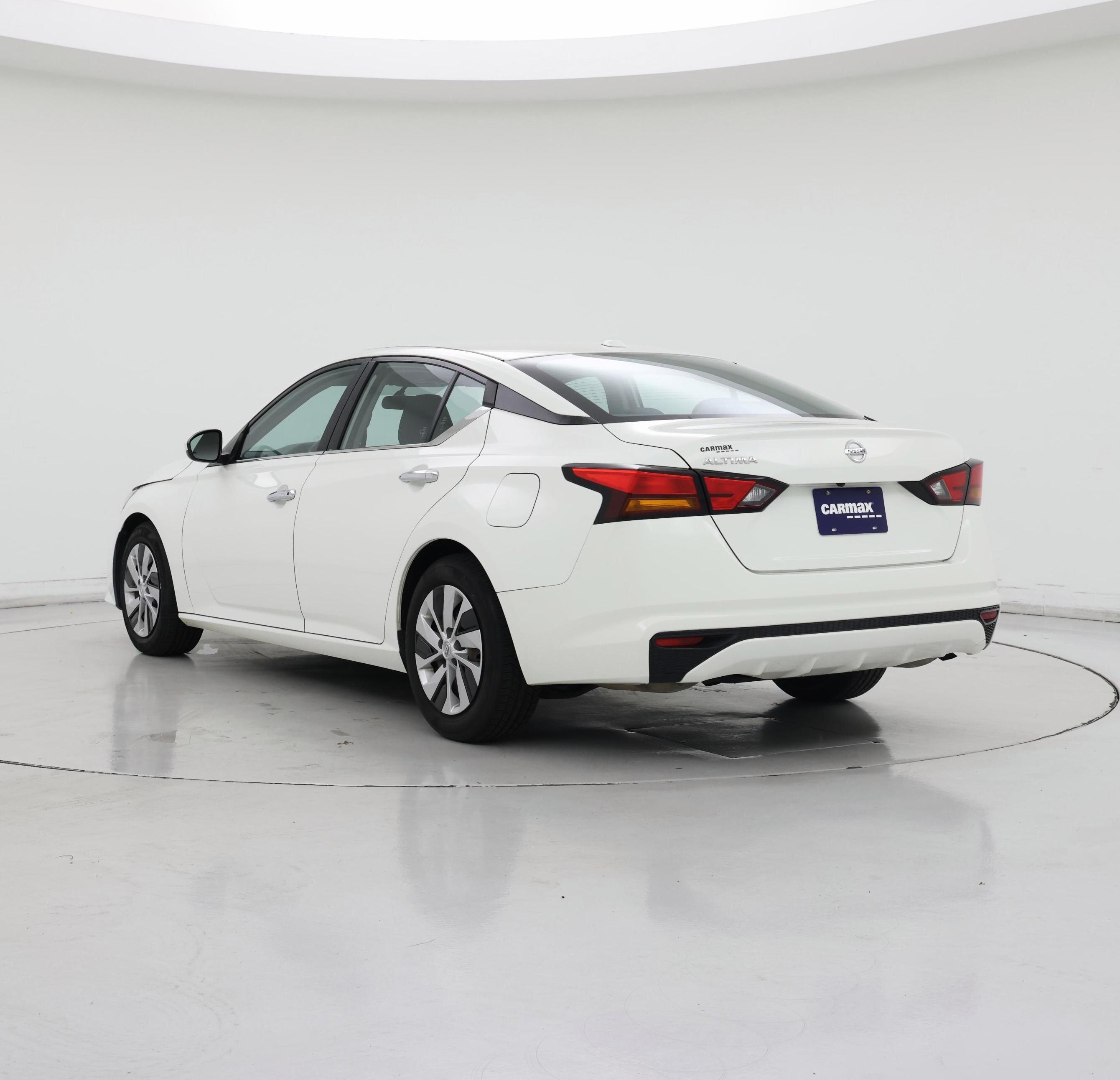 Thumbnail: 2020 Nissan Altima - 2