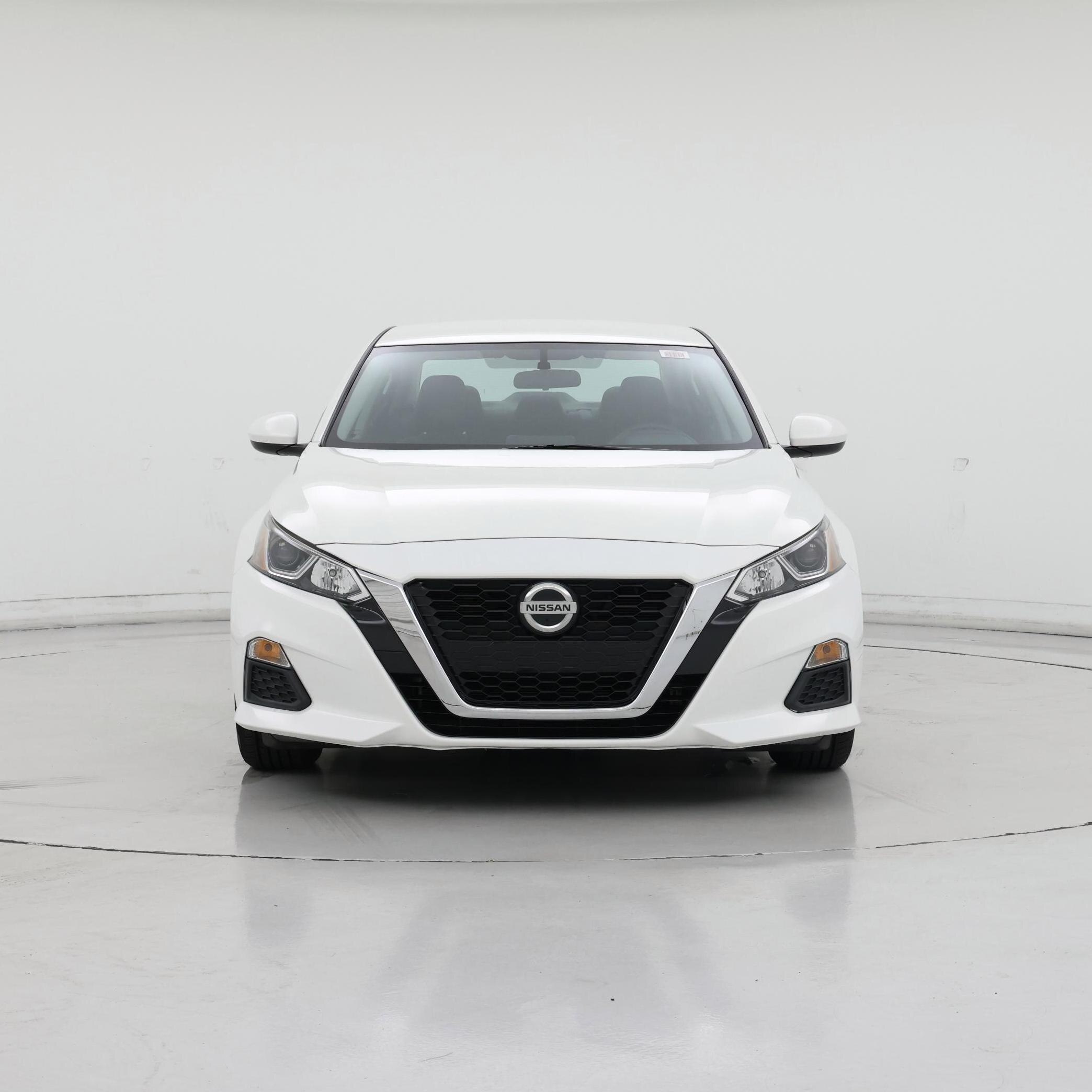 Thumbnail: 2020 Nissan Altima - 5