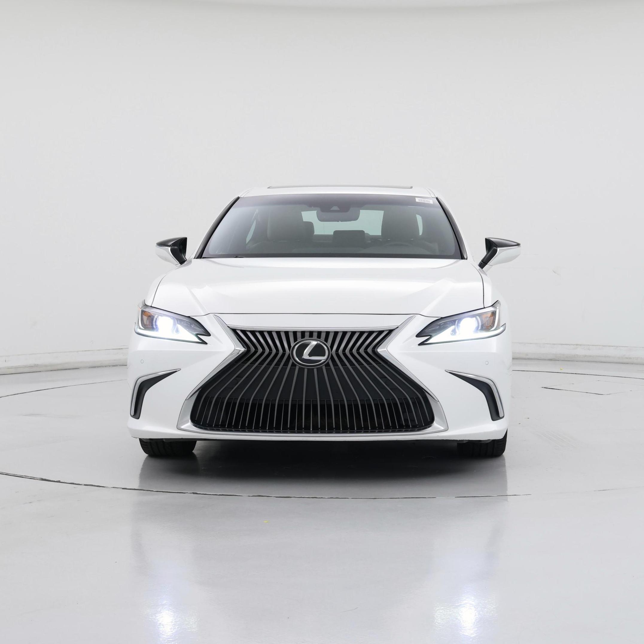 Thumbnail: 2020 Lexus ES - 5