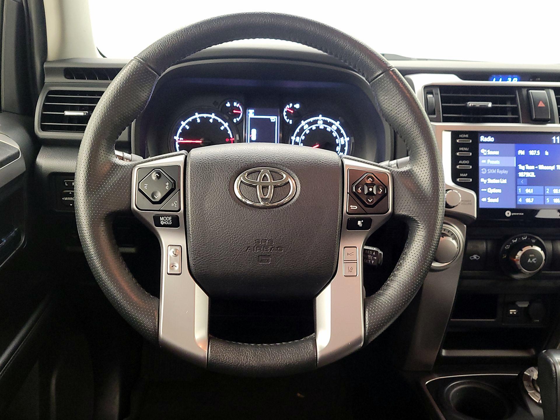 Thumbnail: 2021 Toyota 4Runner - 10