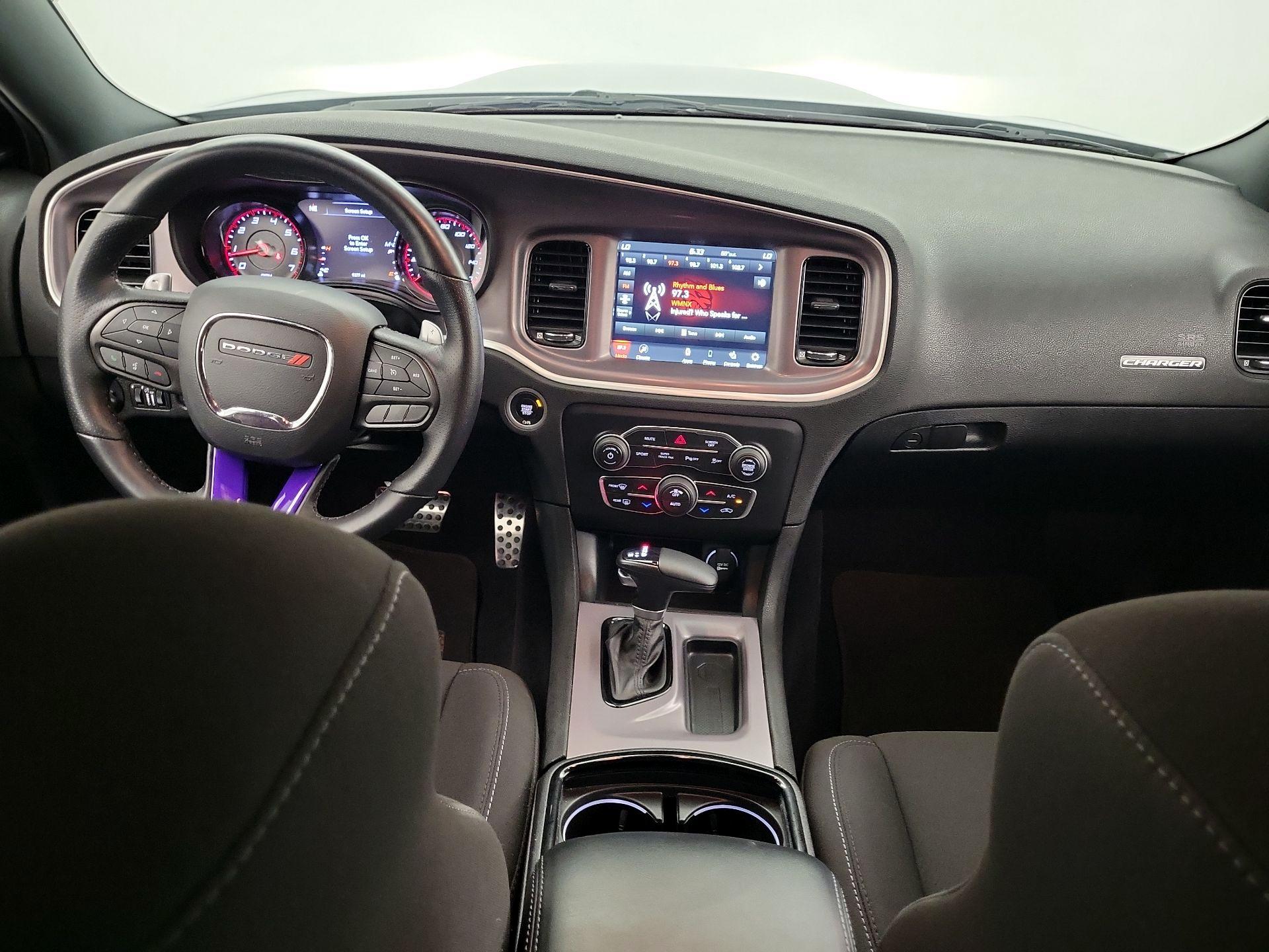 Thumbnail: 2022 Dodge Charger - 9