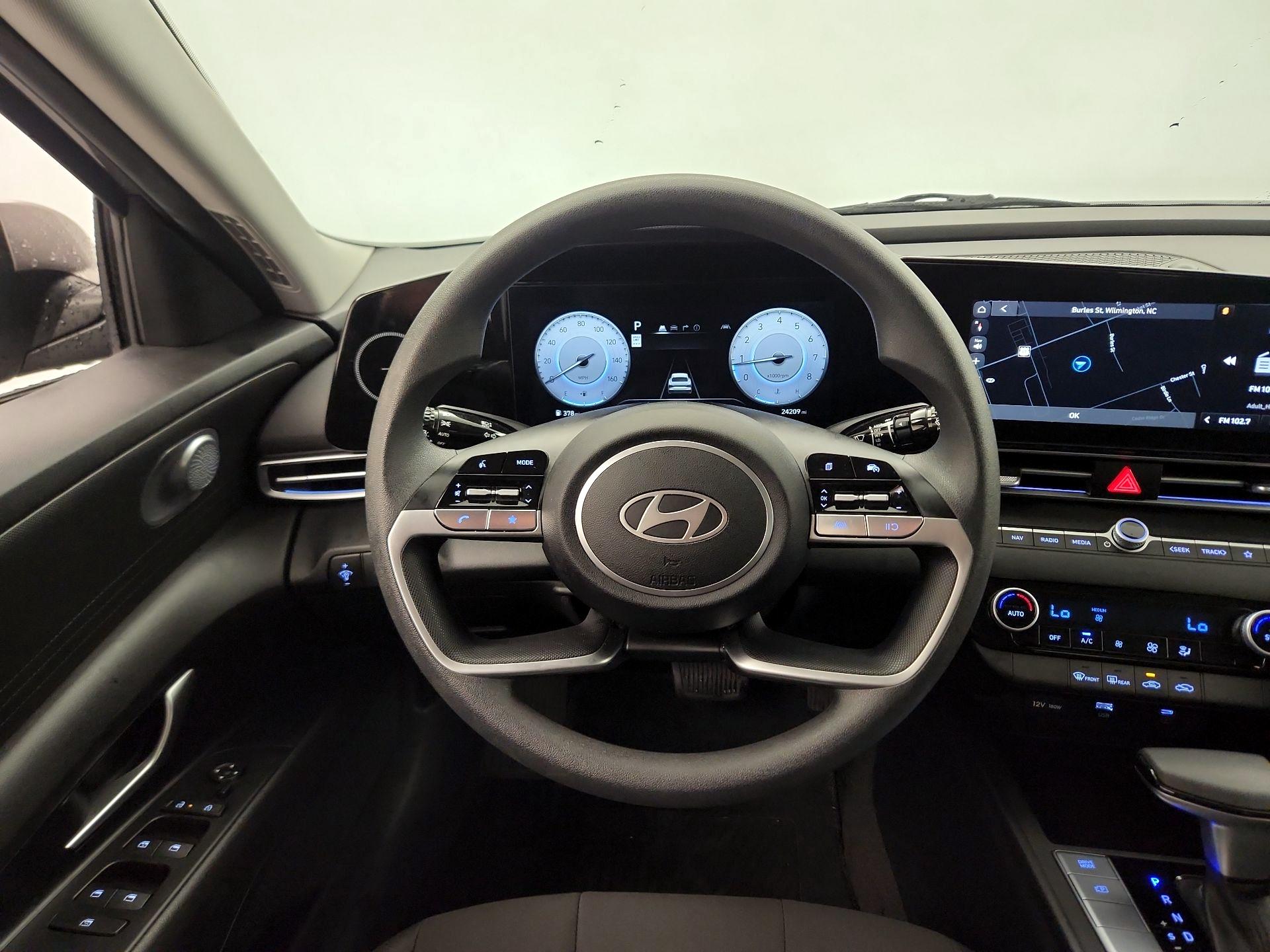Thumbnail: 2024 Hyundai Elantra - 10