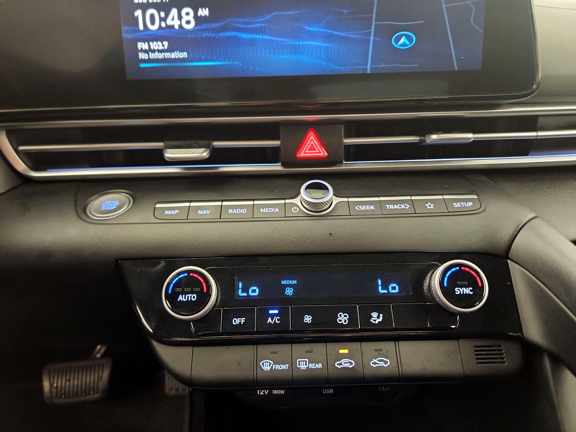 Thumbnail: 2024 Hyundai Elantra - 17