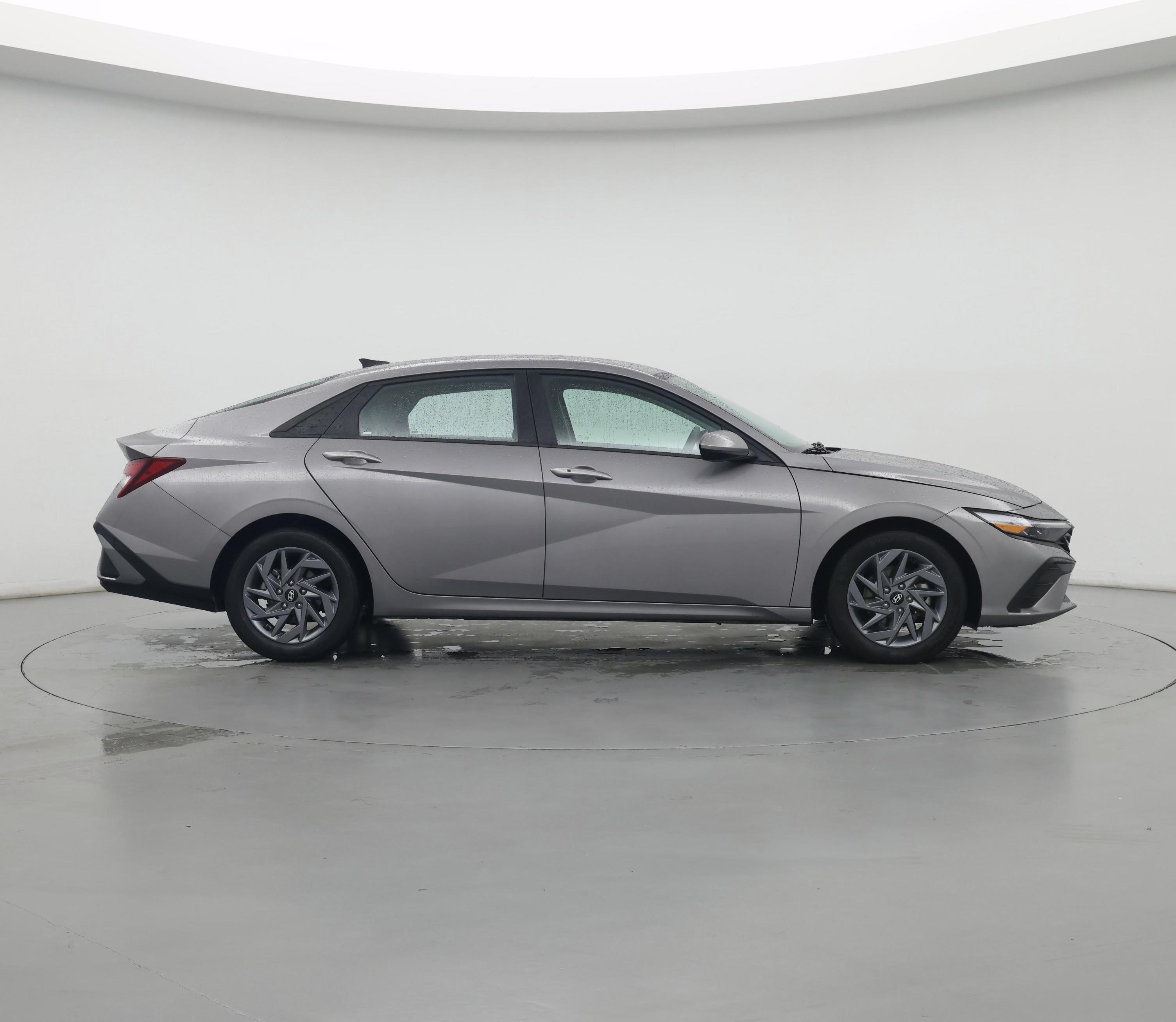 Thumbnail: 2024 Hyundai Elantra - 7
