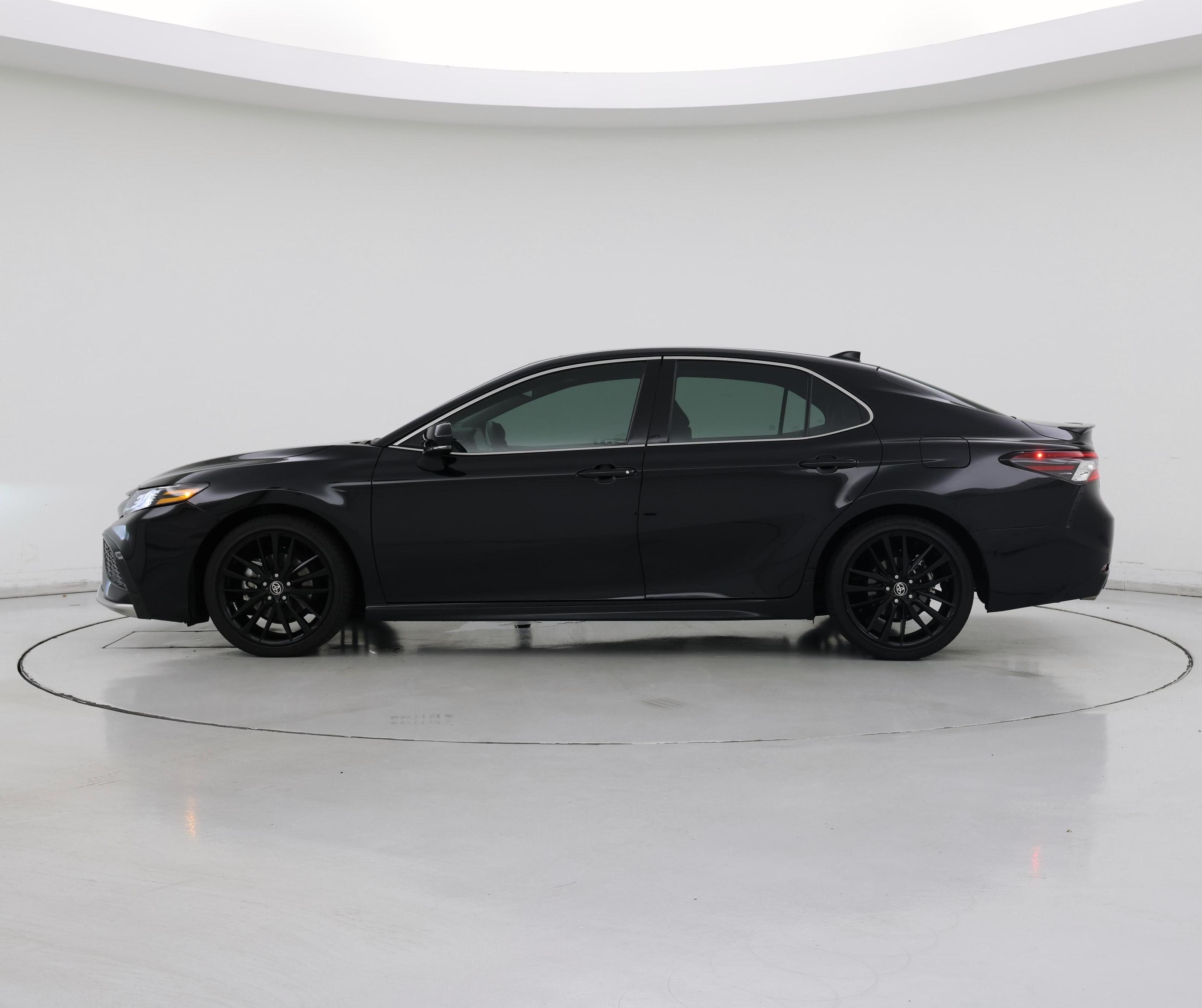 Thumbnail: 2023 Toyota Camry - 3