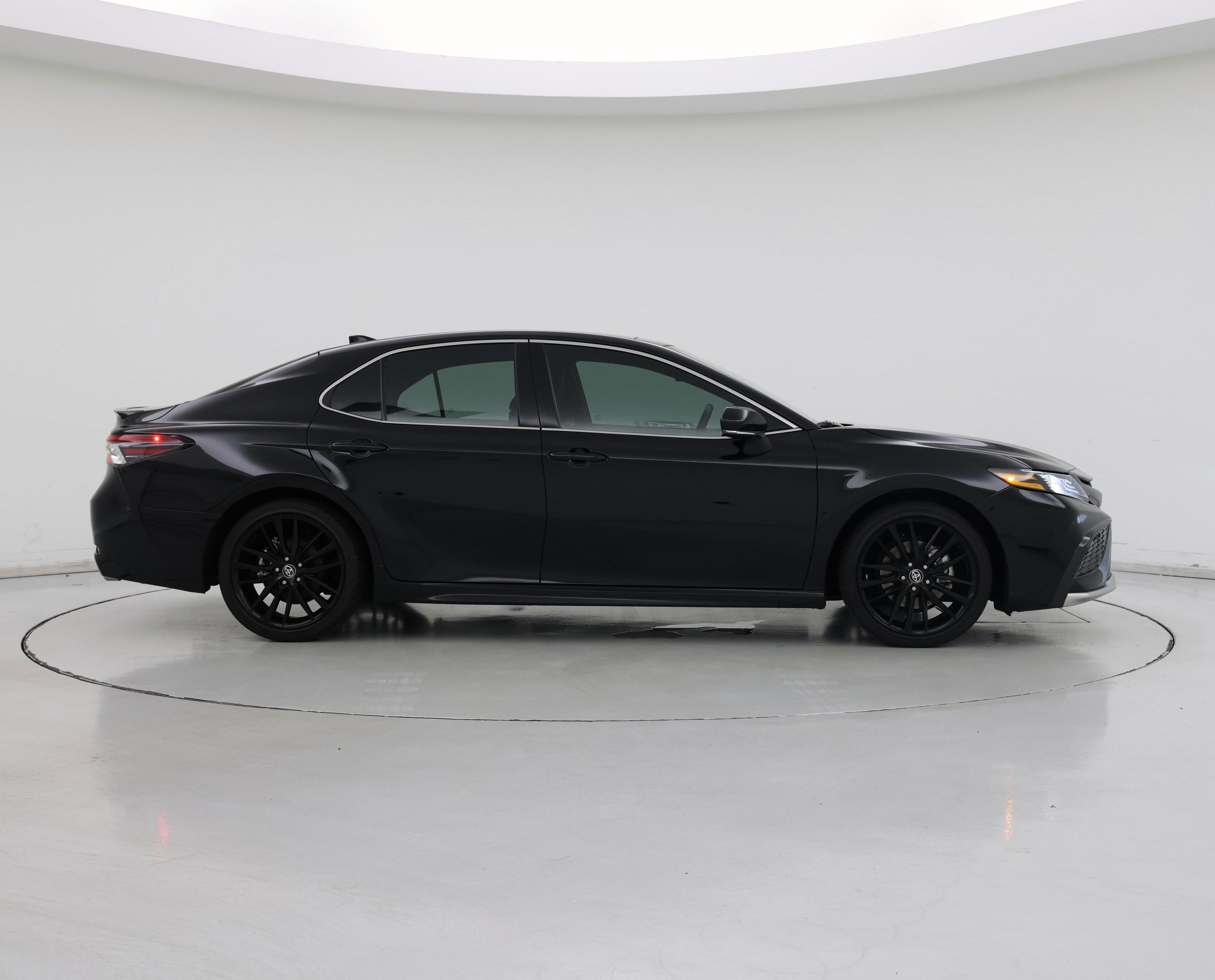 Thumbnail: 2023 Toyota Camry - 7
