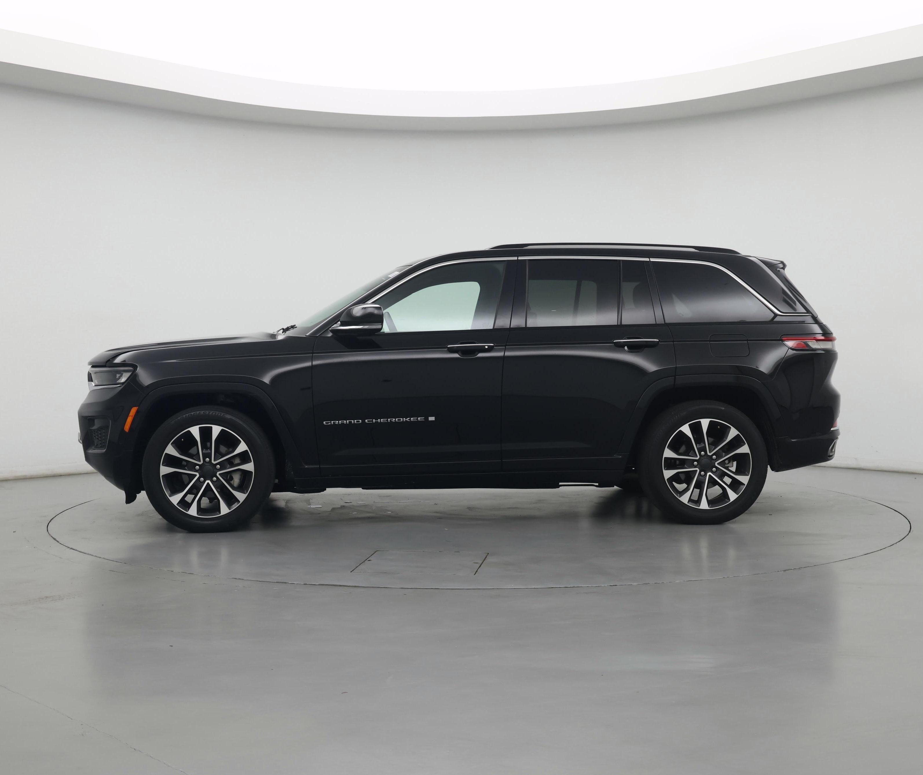 Thumbnail: 2022 Jeep Grand Cherokee - 3