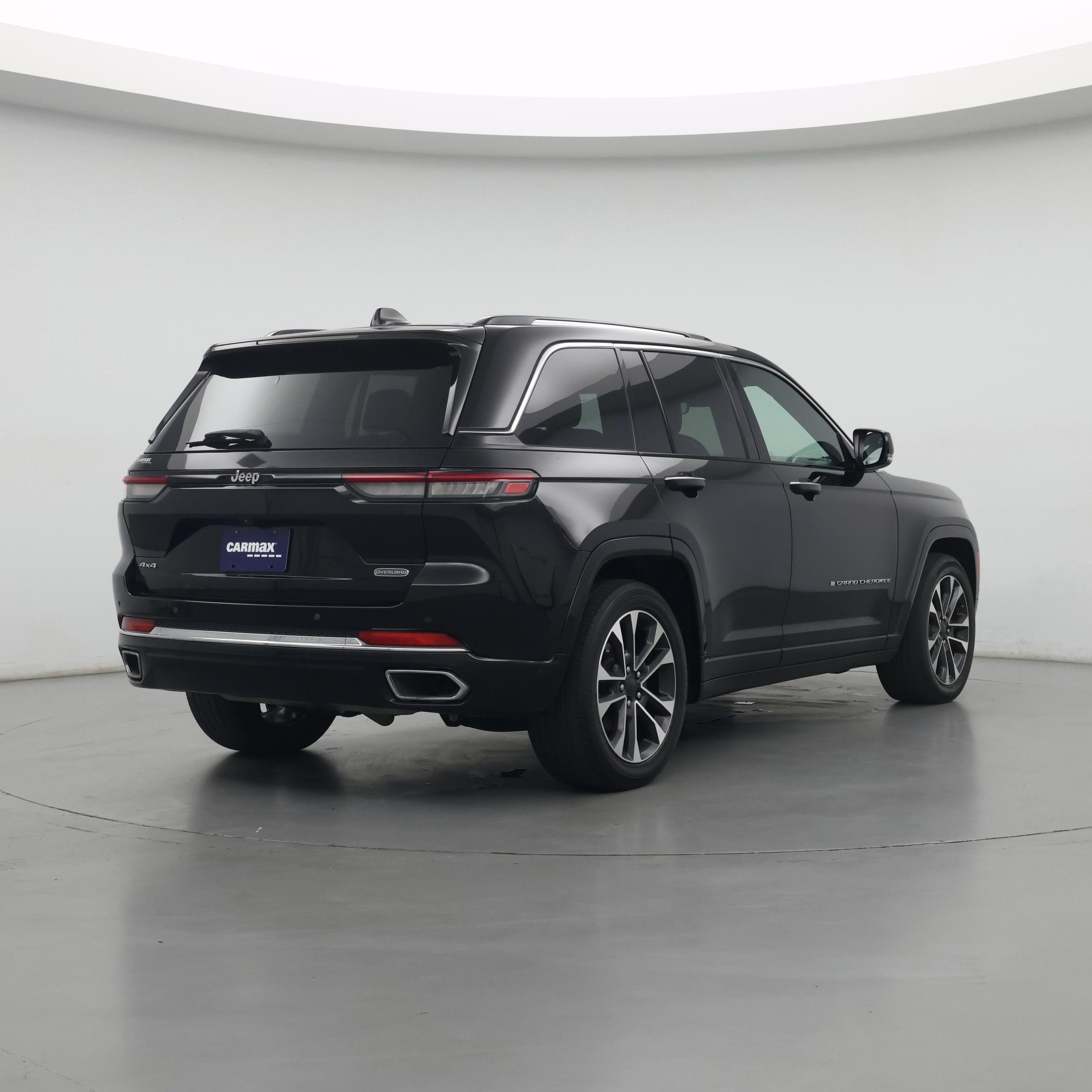 Thumbnail: 2022 Jeep Grand Cherokee - 8