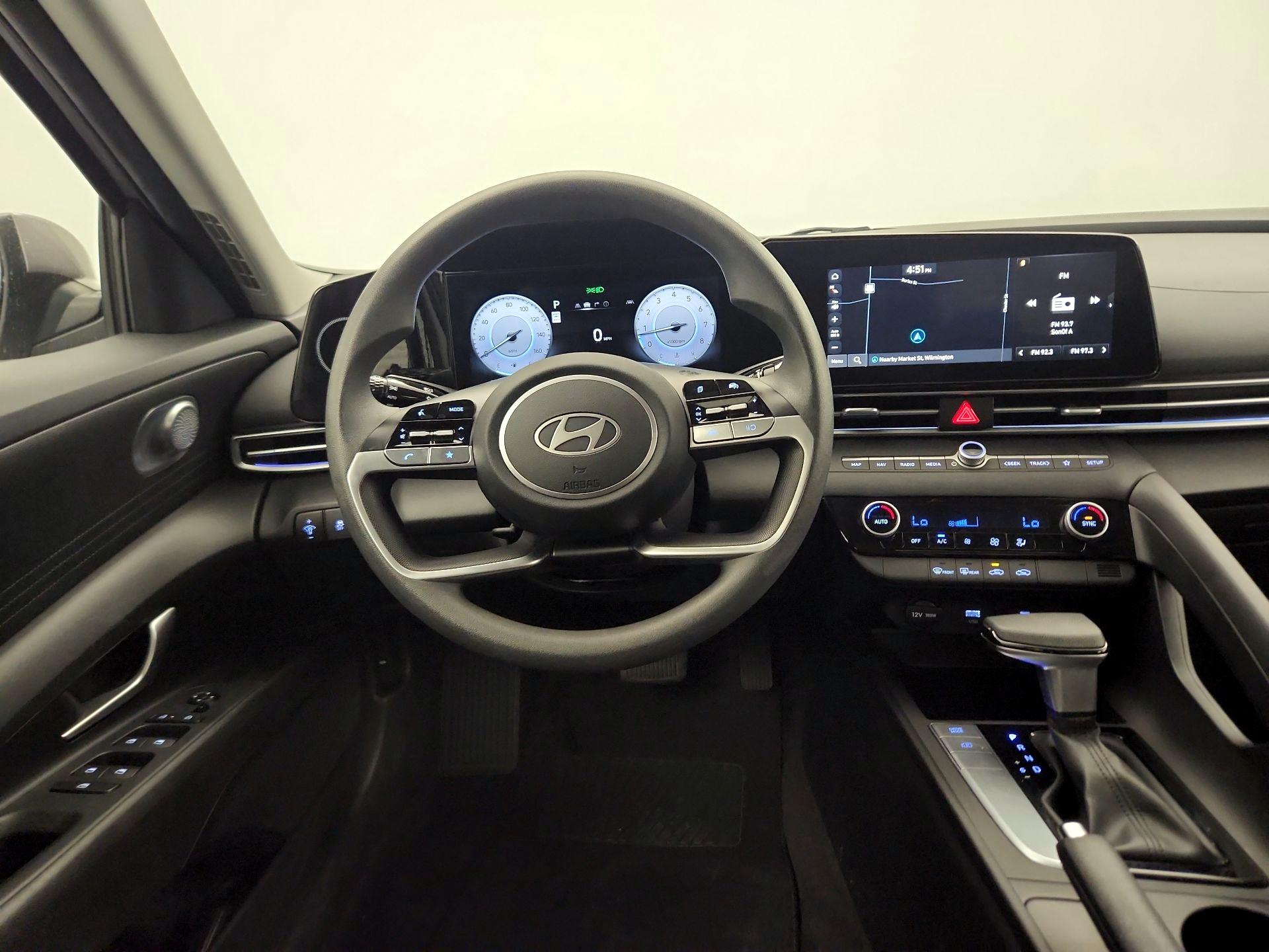 Thumbnail: 2024 Hyundai Elantra - 10