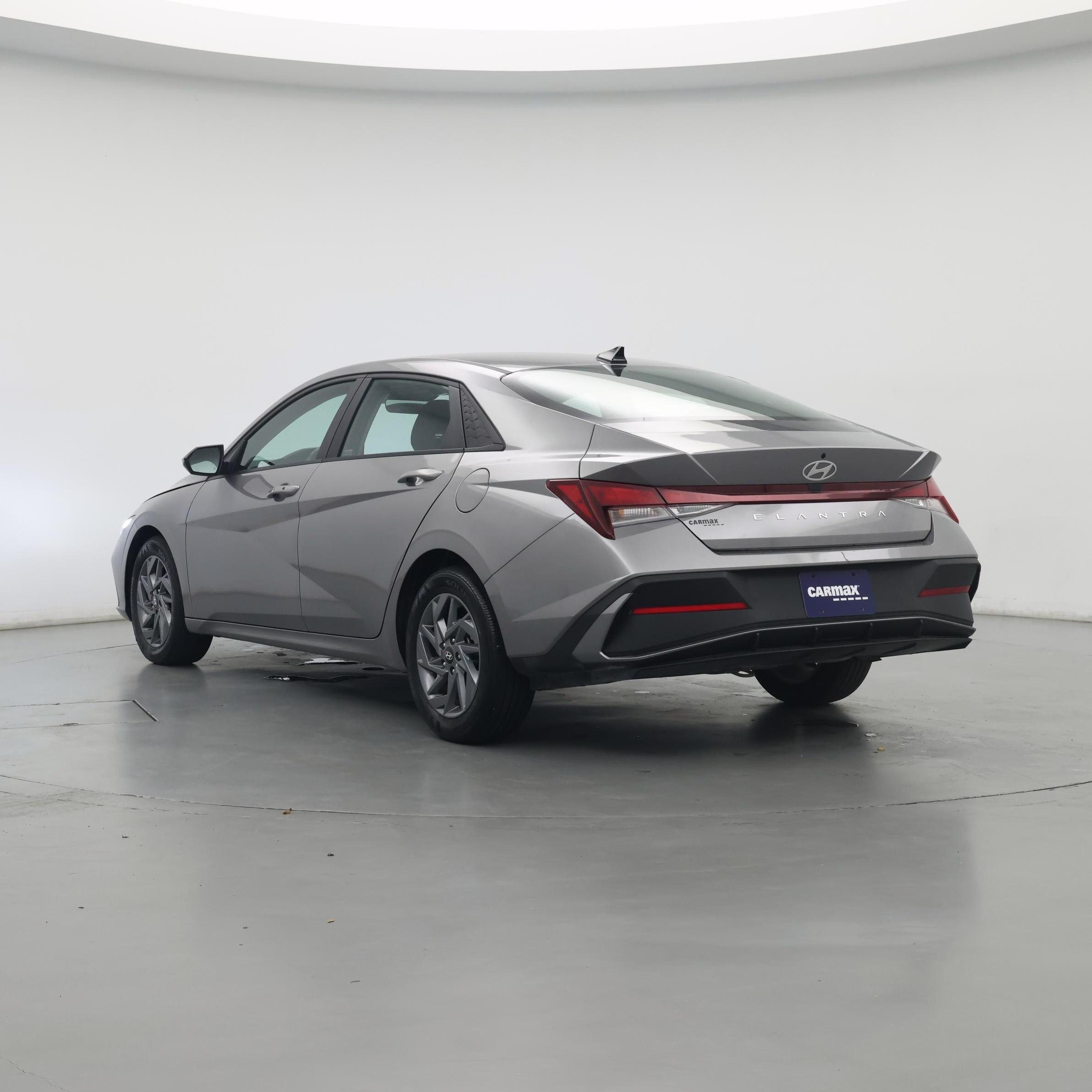 Thumbnail: 2024 Hyundai Elantra - 2