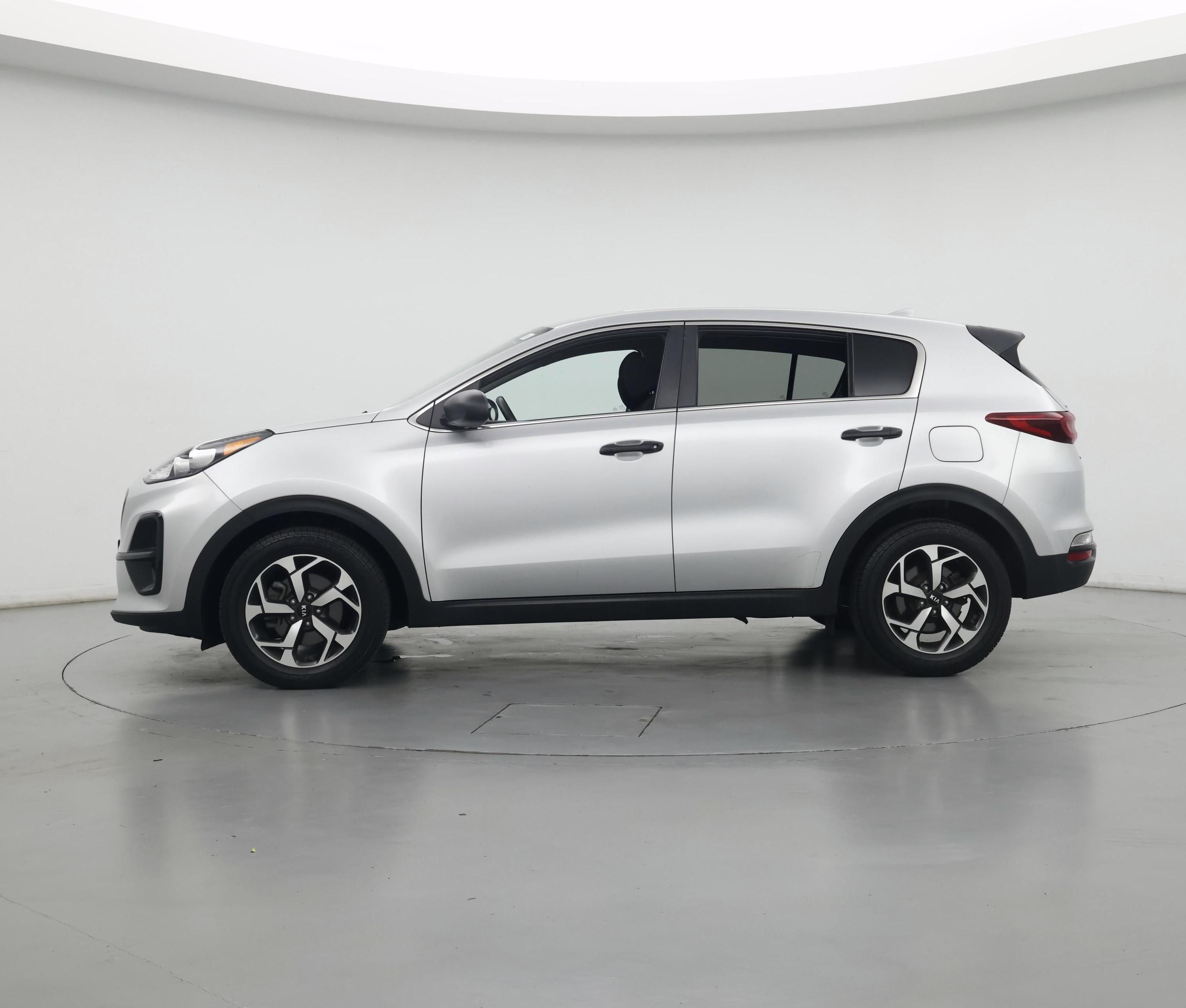 Thumbnail: 2020 Kia Sportage - 3