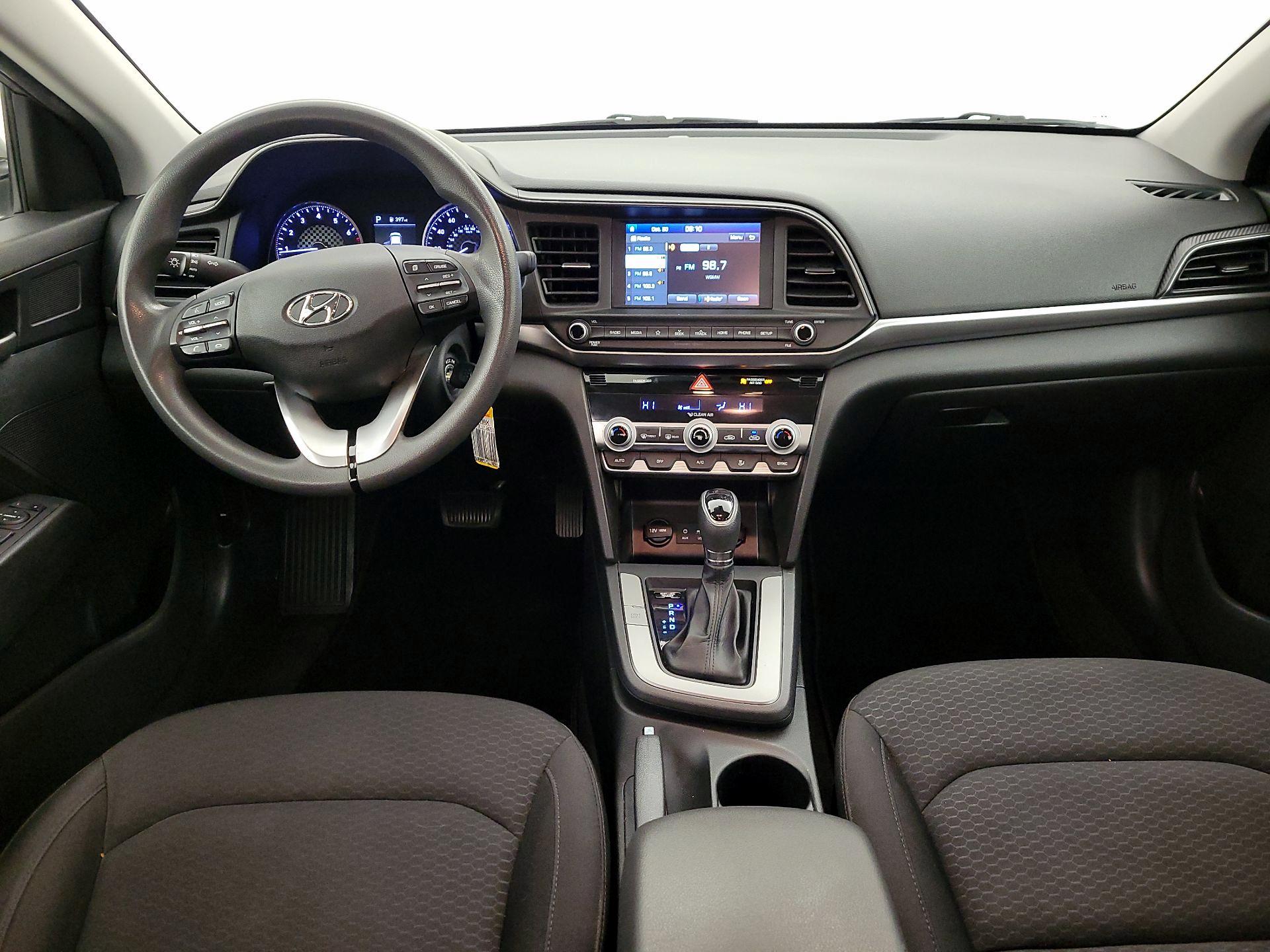 Thumbnail: 2020 Hyundai Elantra - 9