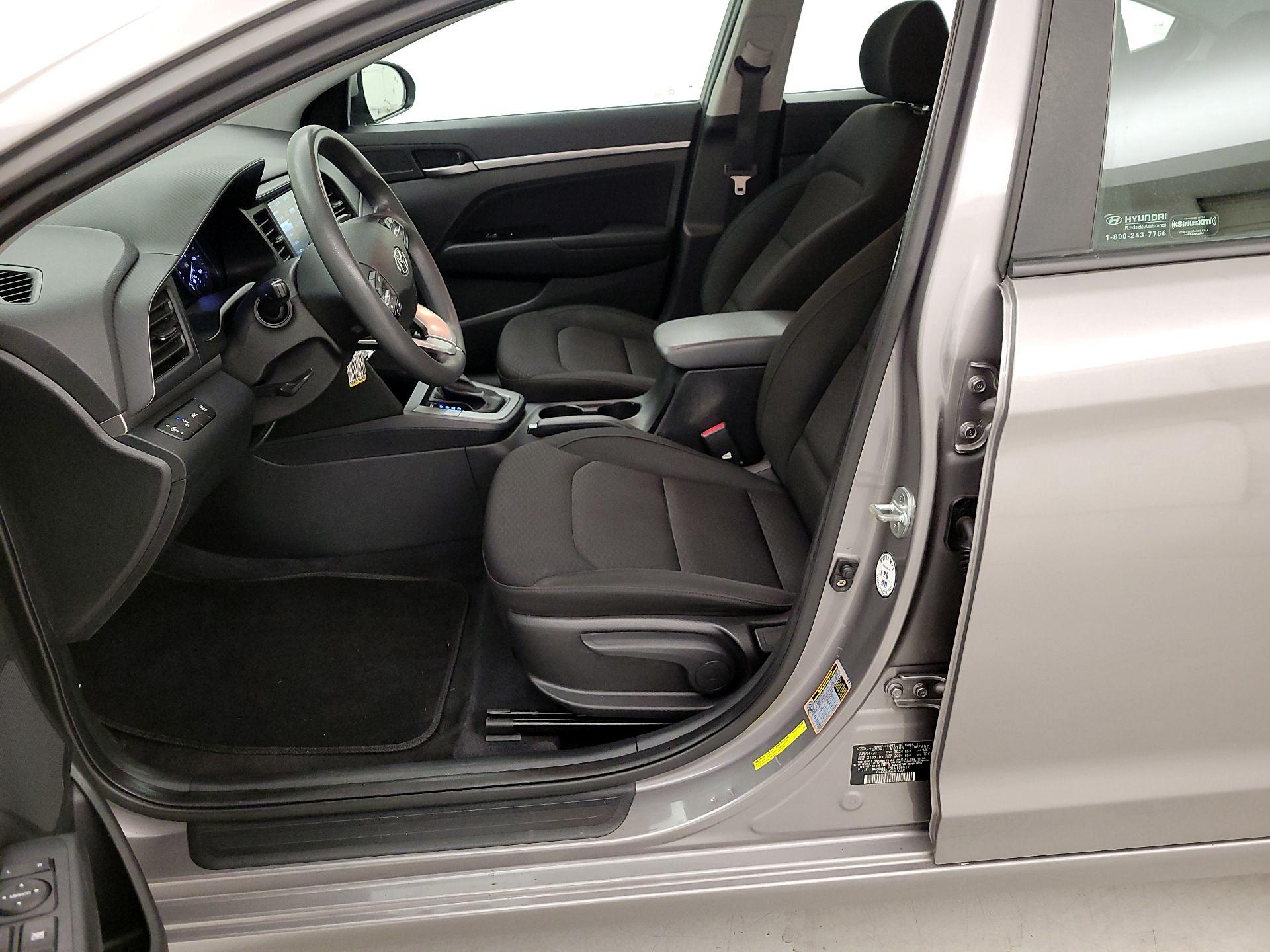 Thumbnail: 2020 Hyundai Elantra - 11