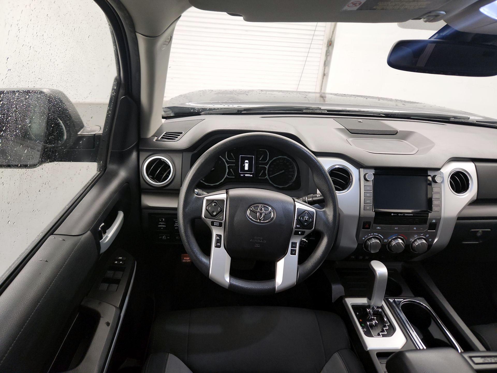Thumbnail: 2021 Toyota Tundra - 10