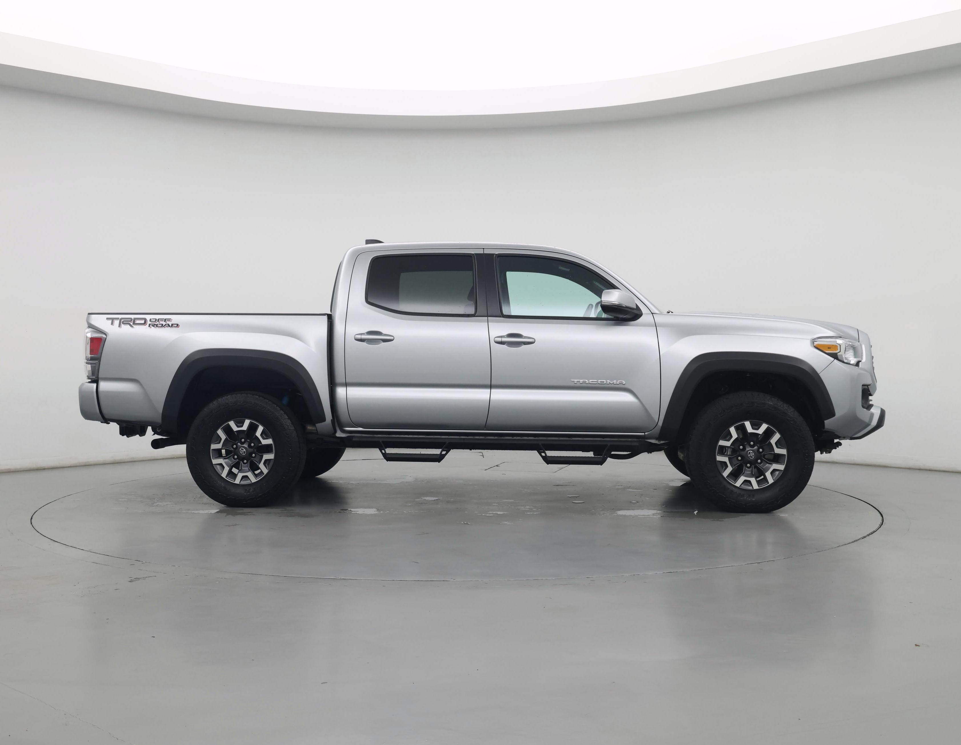 Thumbnail: 2023 Toyota Tacoma - 7