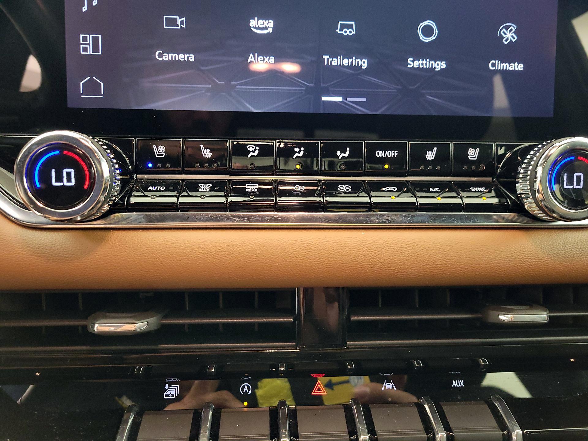 Thumbnail: 2023 GMC Canyon - 16