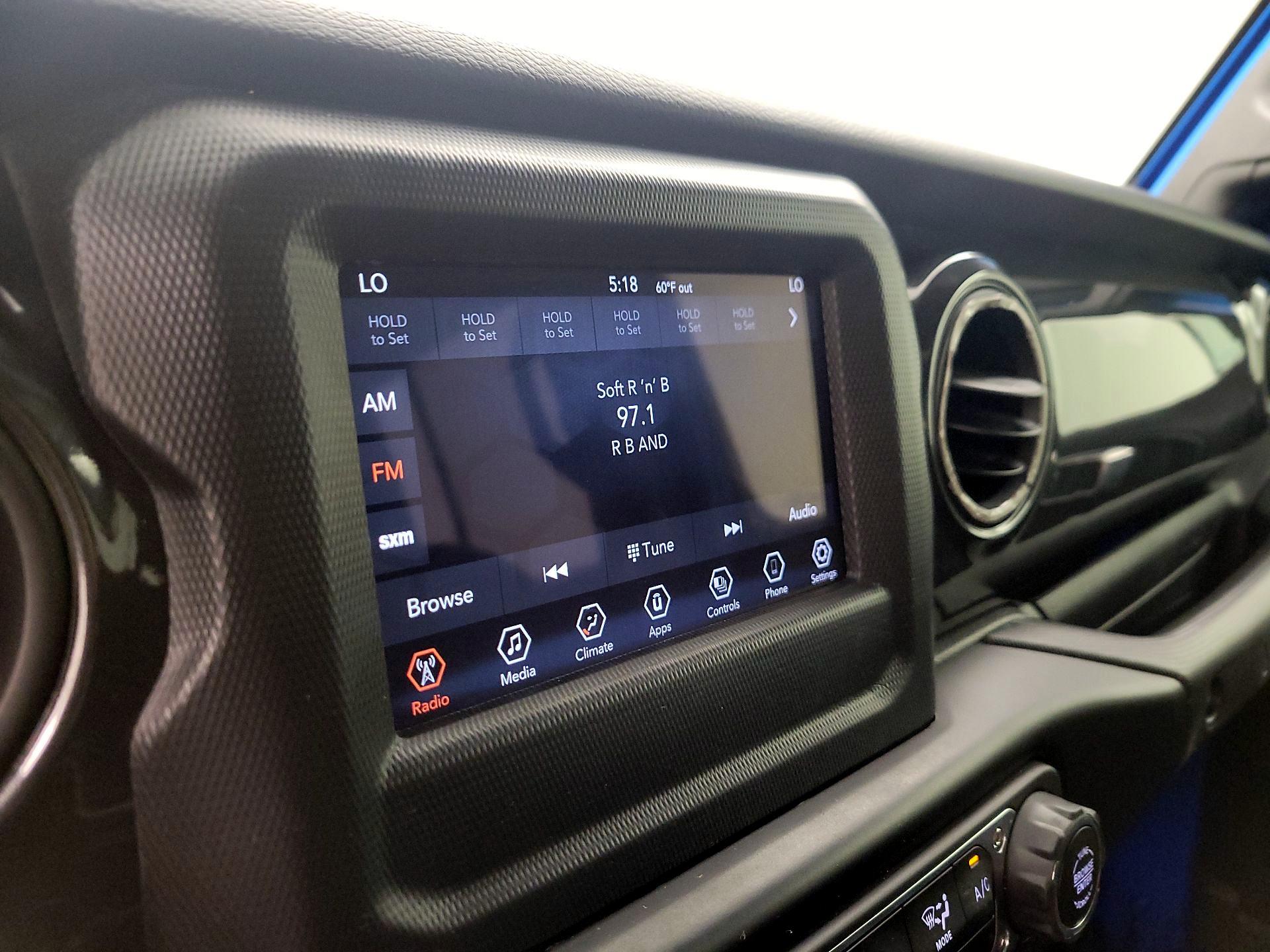 Thumbnail: 2021 Jeep Wrangler - 15