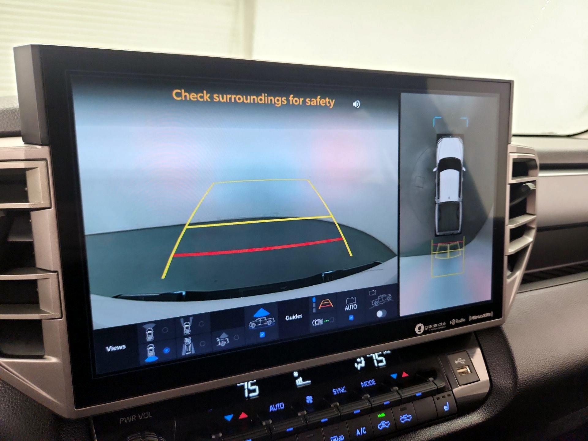 Thumbnail: 2022 Toyota Tundra - 14