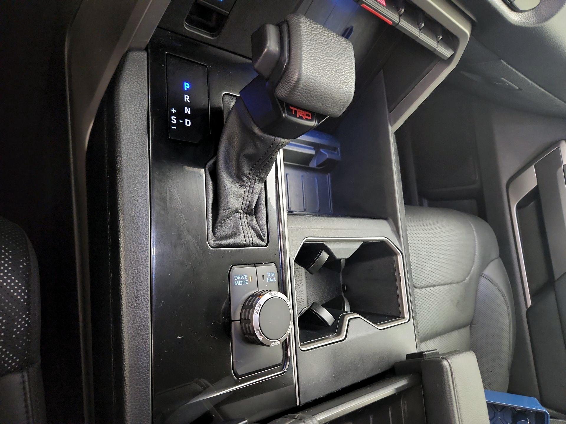 Thumbnail: 2022 Toyota Tundra - 17