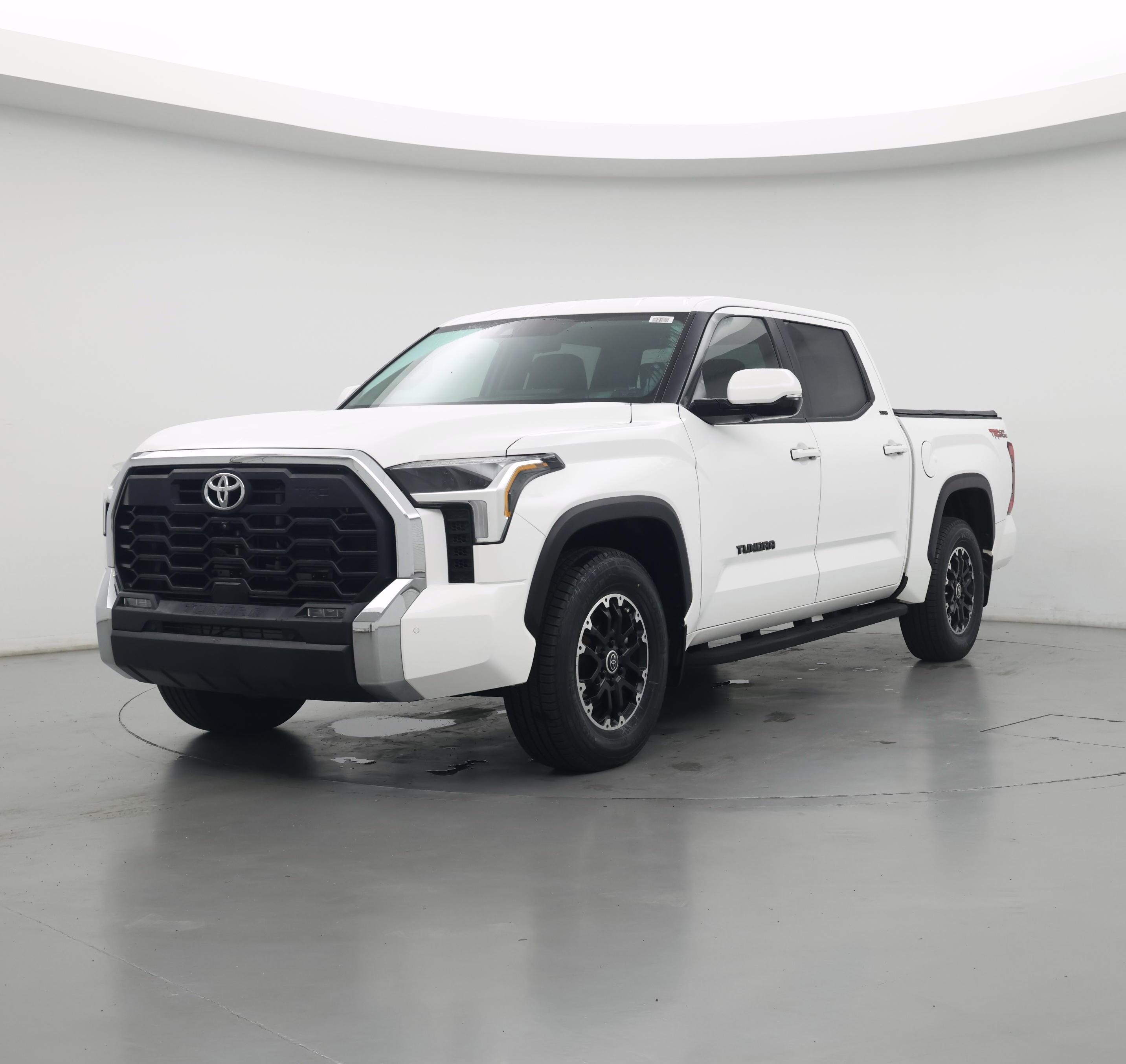 Thumbnail: 2022 Toyota Tundra - 4