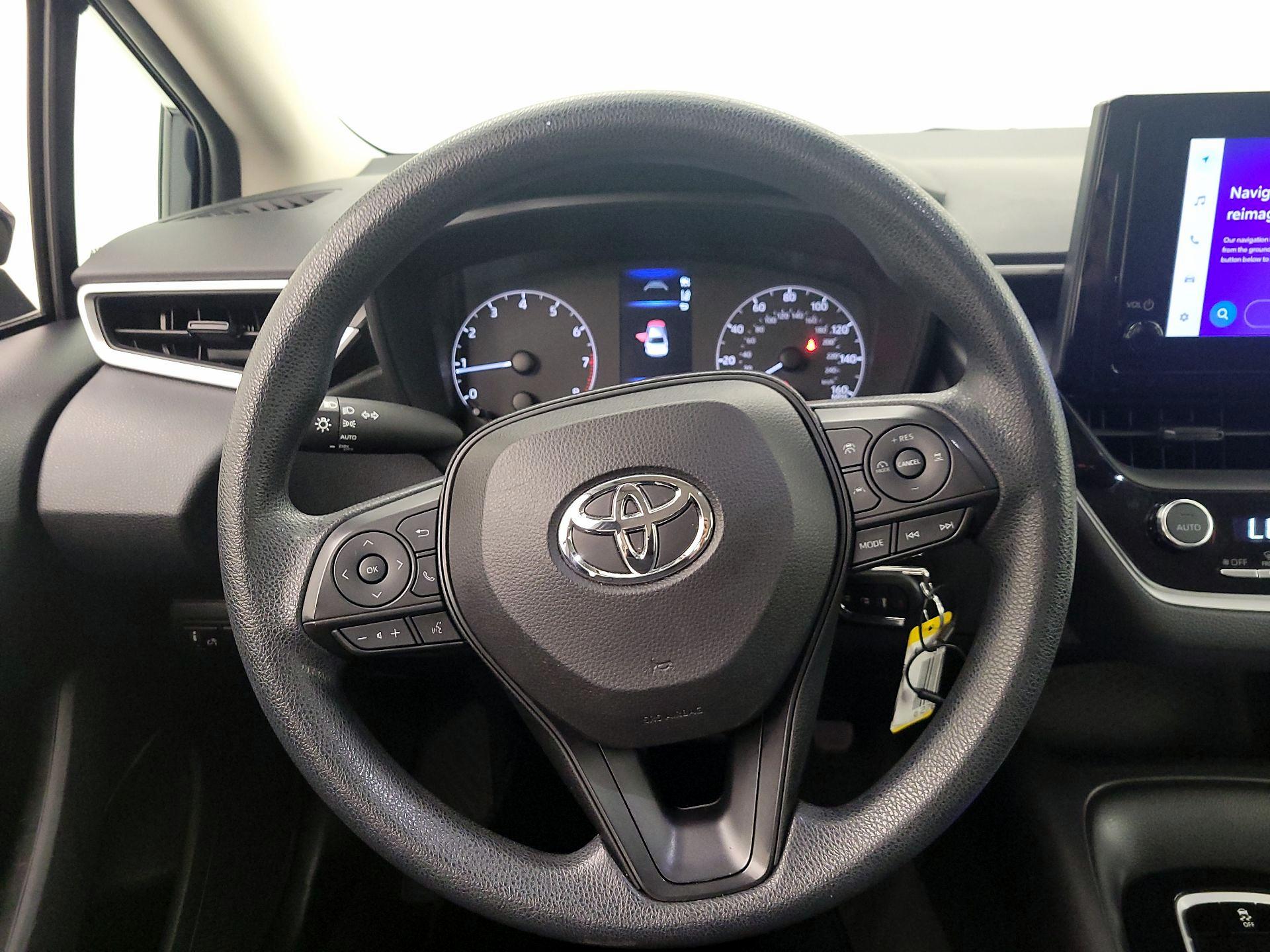 Thumbnail: 2023 Toyota Corolla - 10