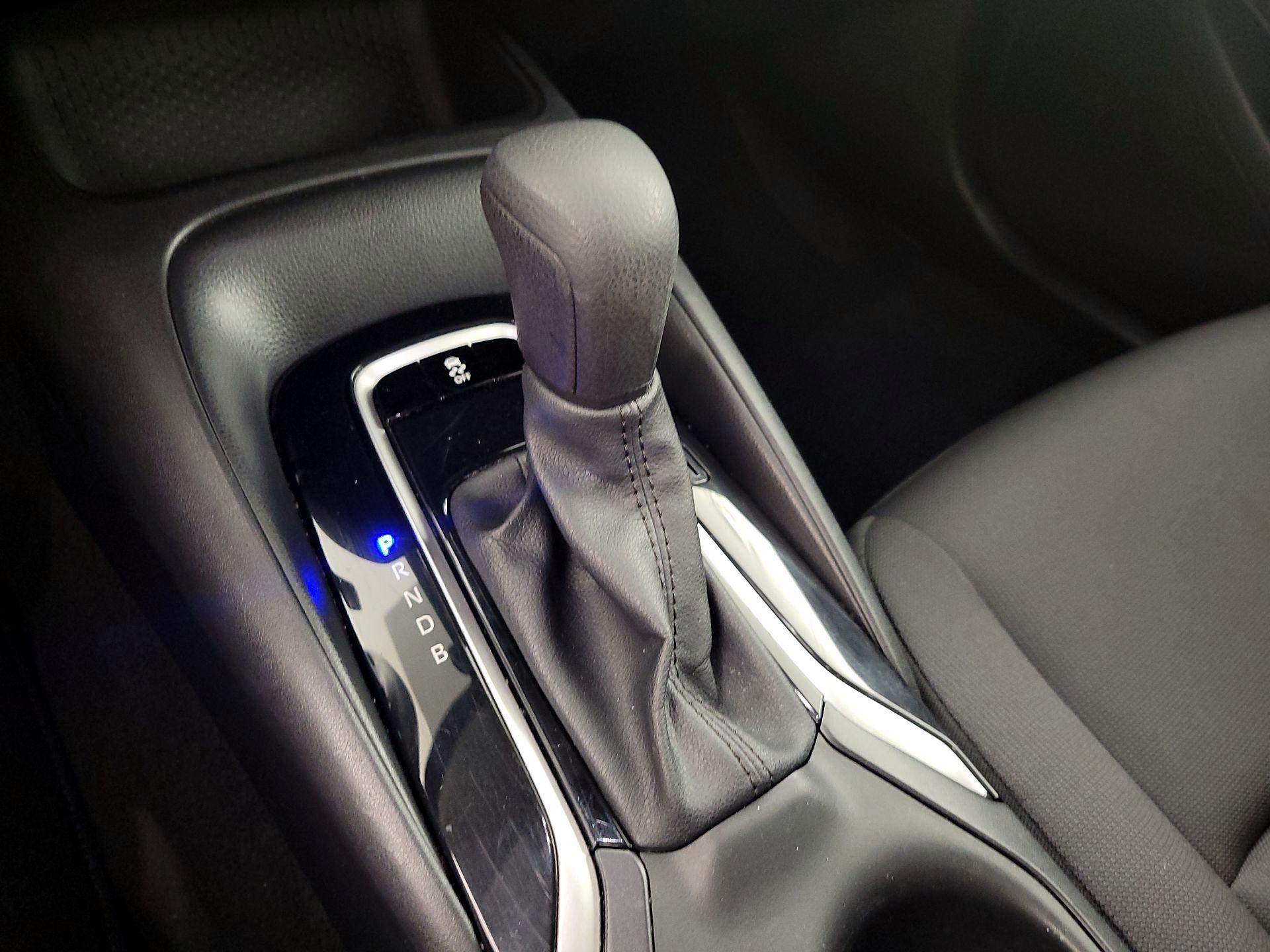 Thumbnail: 2023 Toyota Corolla - 18