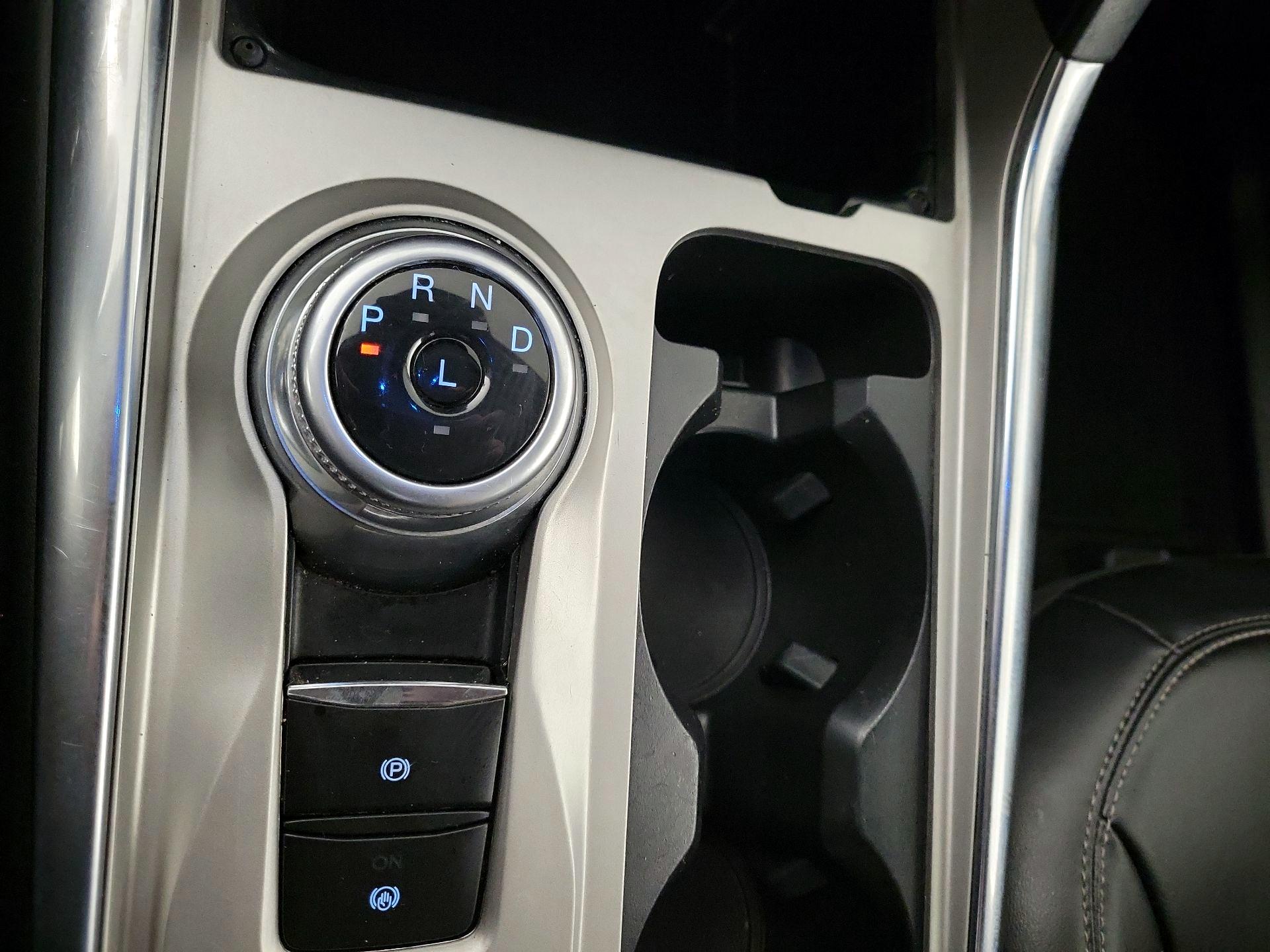 Thumbnail: 2023 Ford Explorer - 15