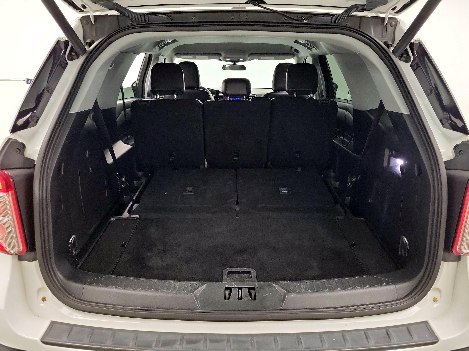 Thumbnail: 2023 Ford Explorer - 20