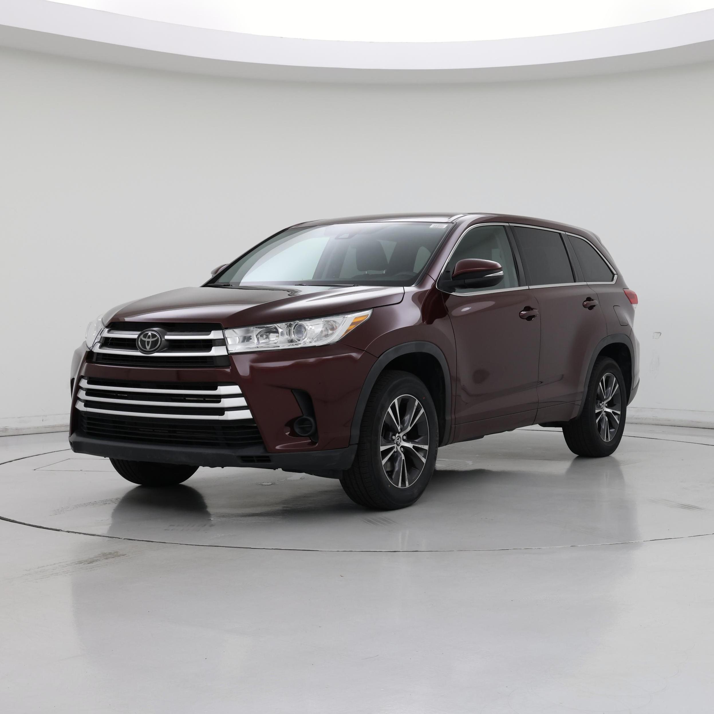 Thumbnail: 2018 Toyota Highlander - 4