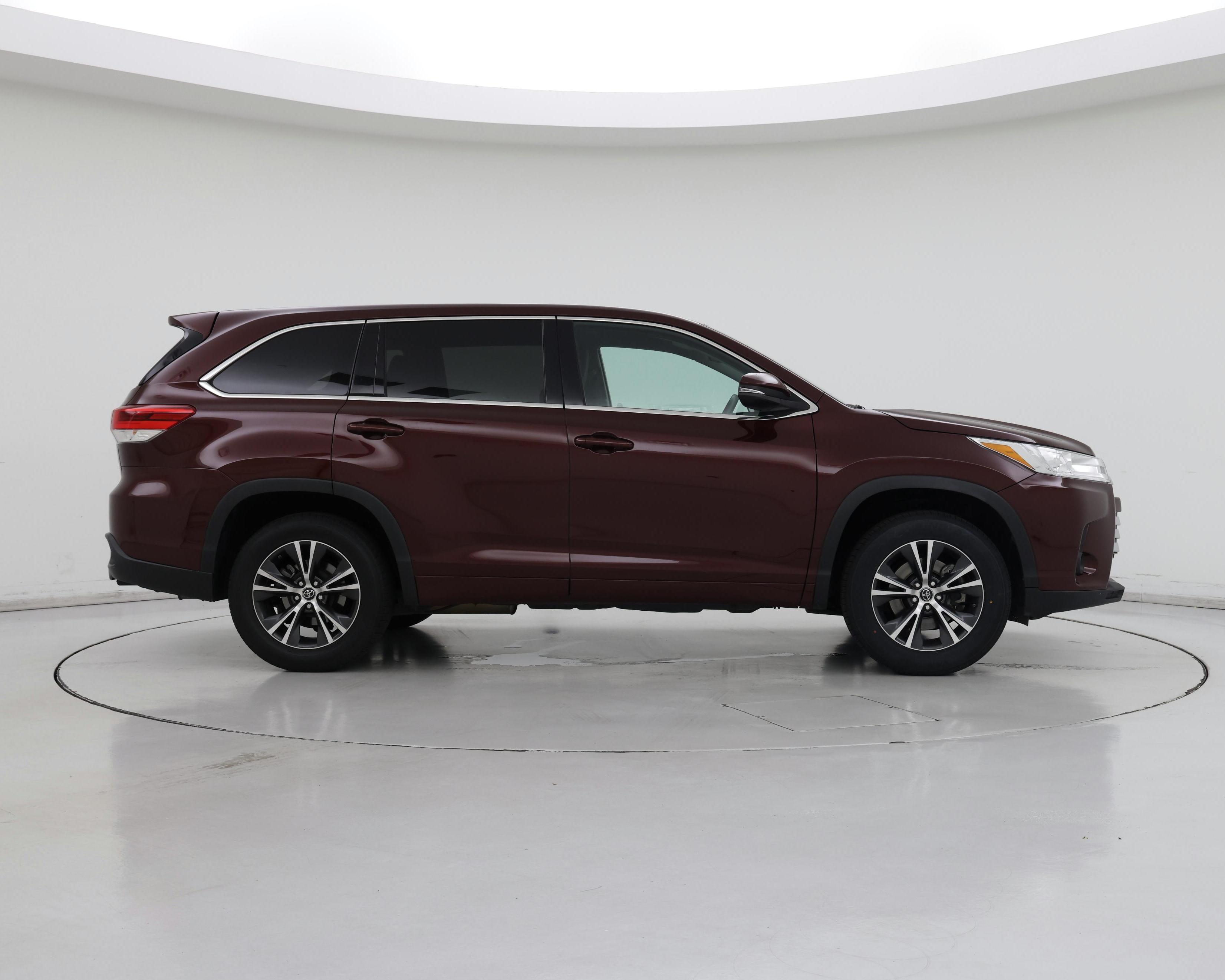 Thumbnail: 2018 Toyota Highlander - 7