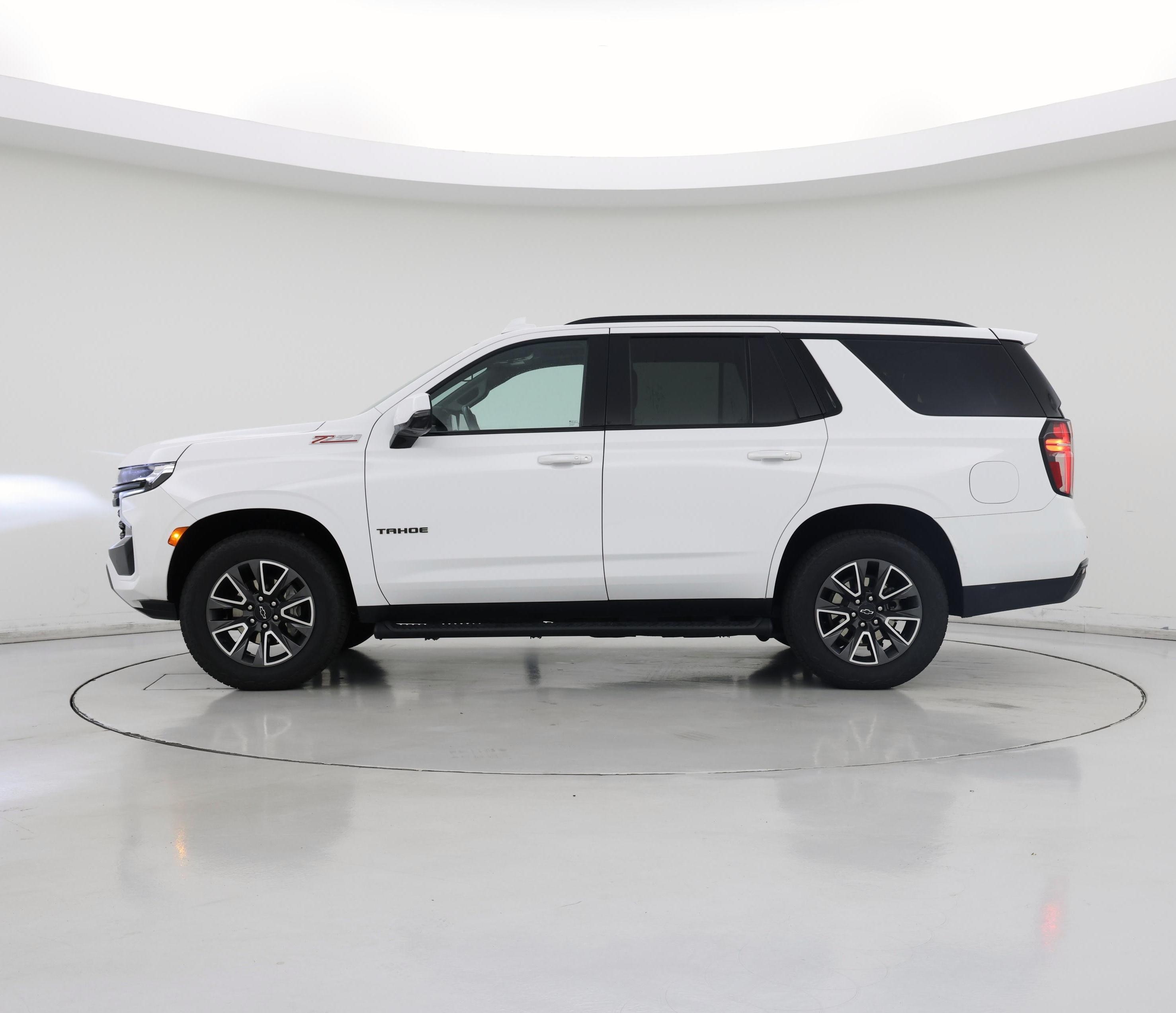 Thumbnail: 2023 Chevrolet Tahoe - 3