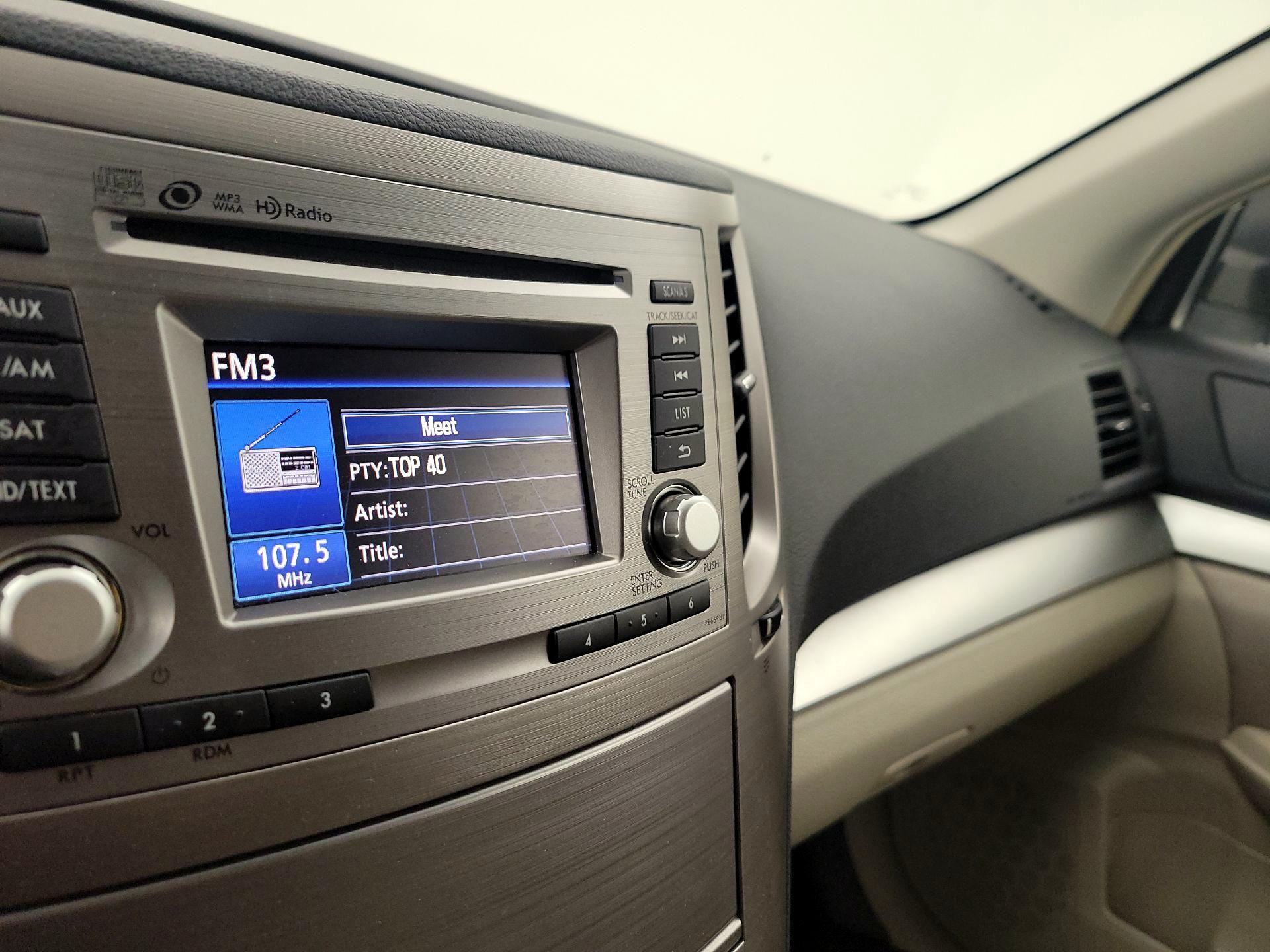 Thumbnail: 2014 Subaru Outback - 14