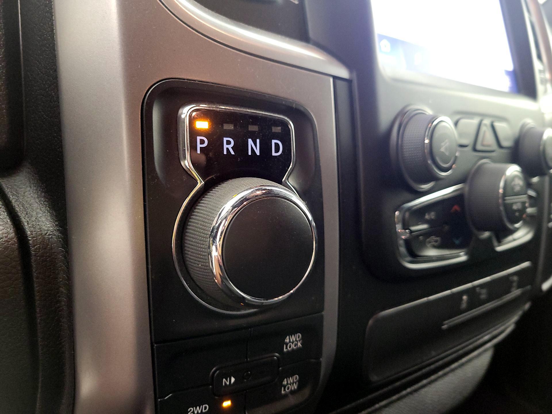 Thumbnail: 2022 RAM 1500 Classic - 17