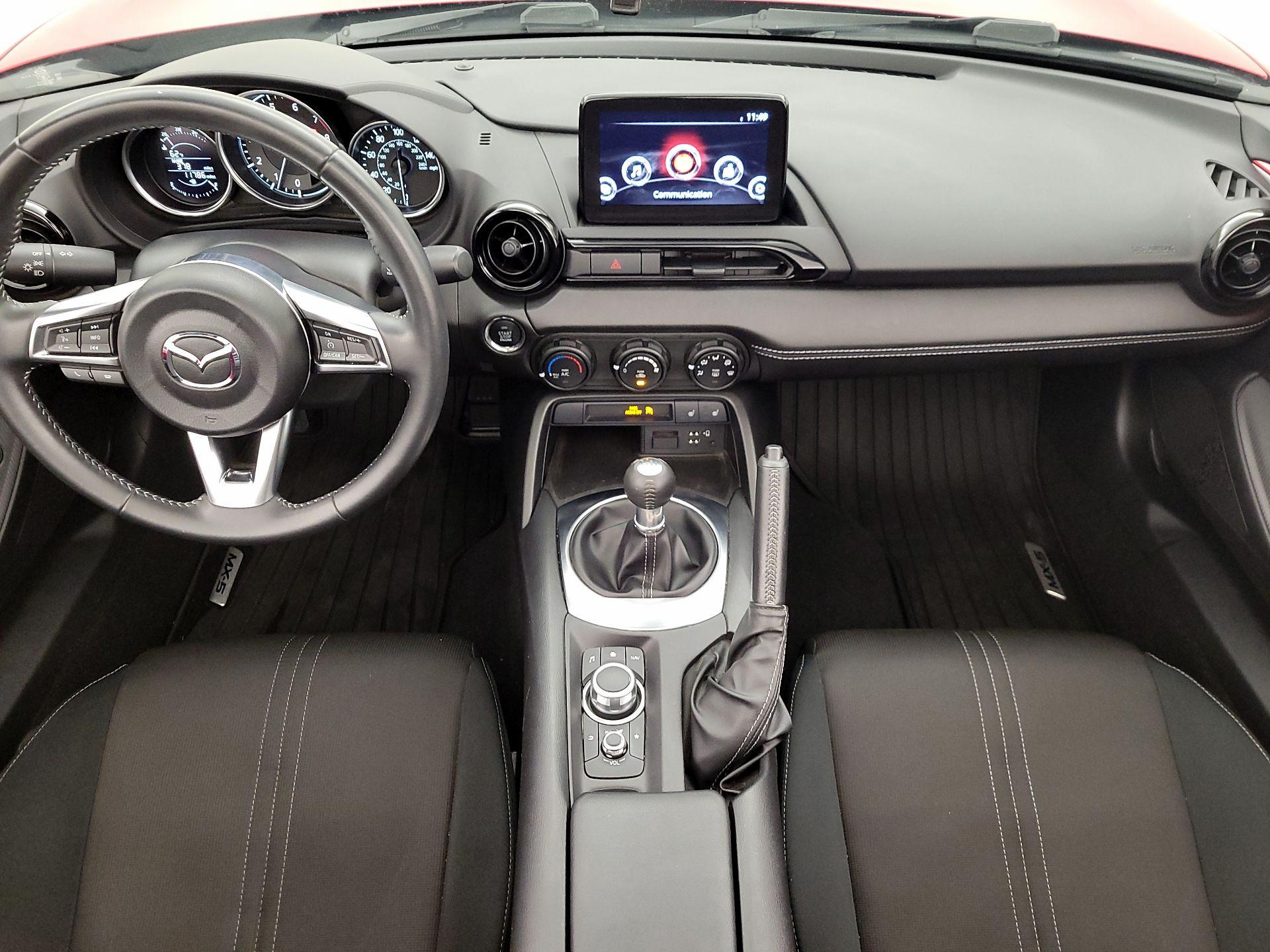 Thumbnail: 2021 Mazda MX-5 Miata - 9