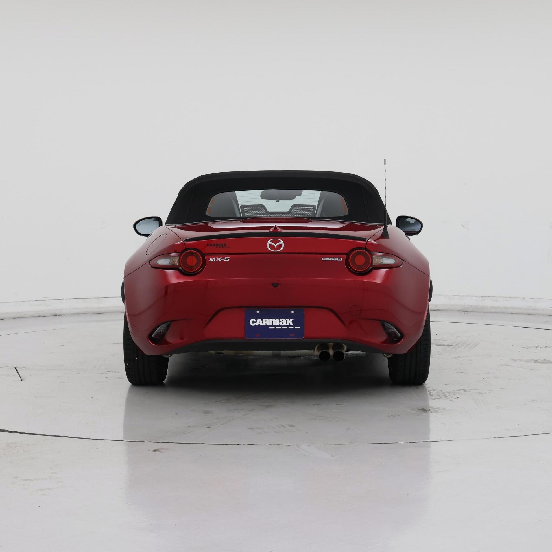 Thumbnail: 2021 Mazda MX-5 Miata - 6