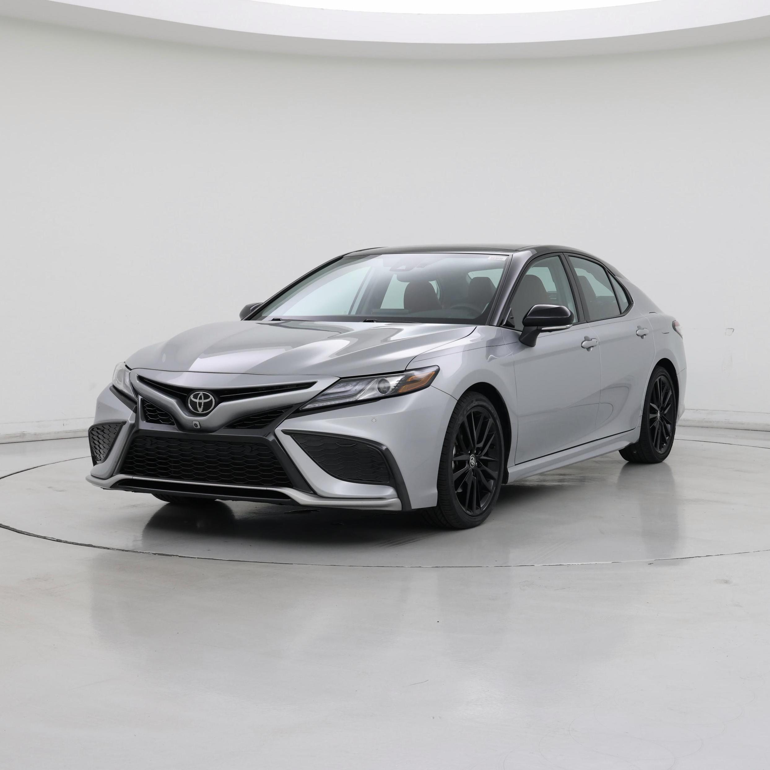 Thumbnail: 2022 Toyota Camry - 4