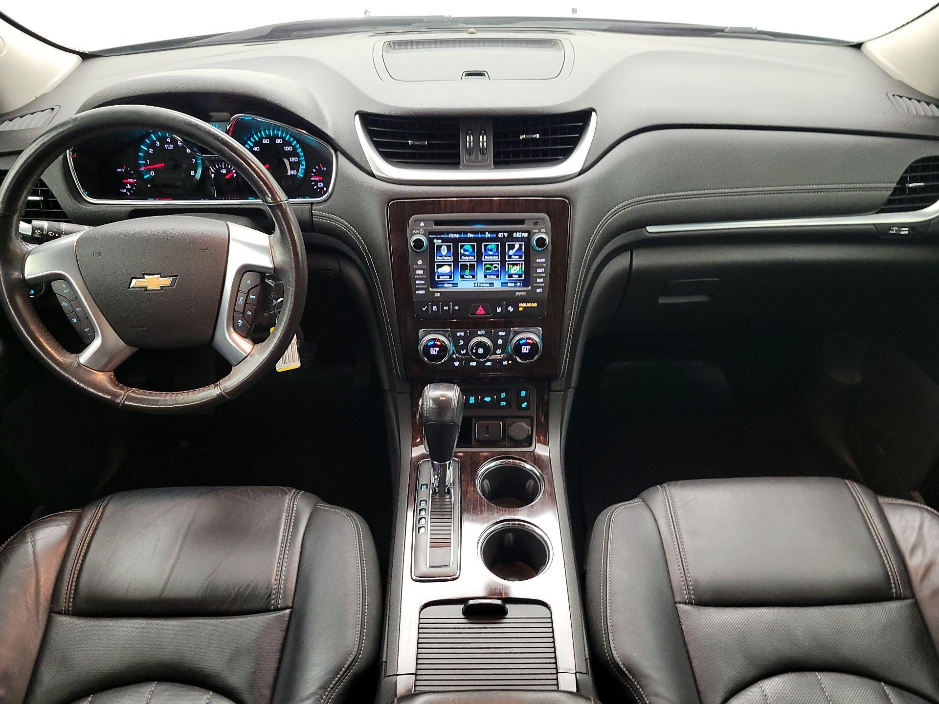 Thumbnail: 2017 Chevrolet Traverse - 9
