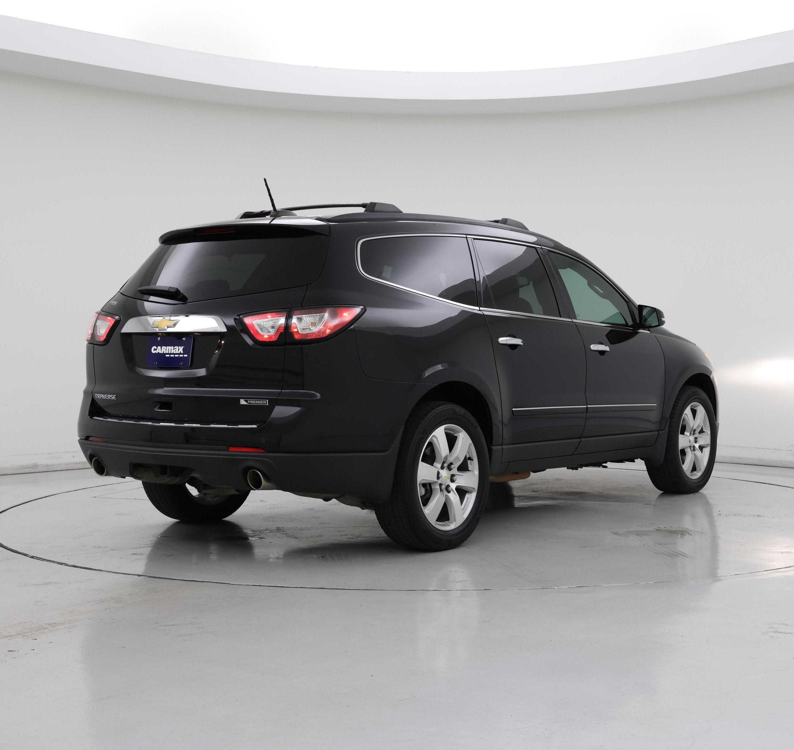 Thumbnail: 2017 Chevrolet Traverse - 8