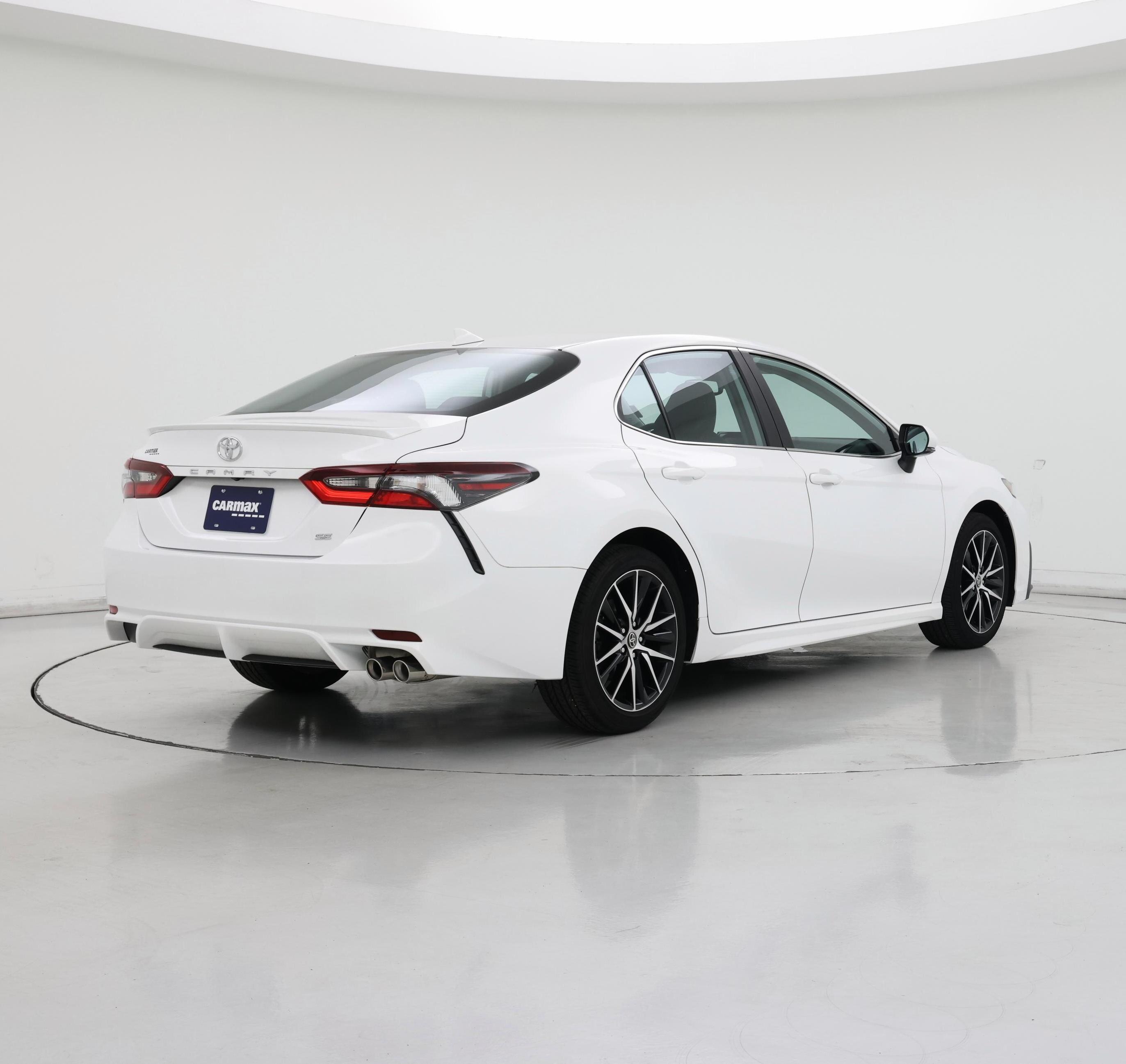 Thumbnail: 2023 Toyota Camry - 8