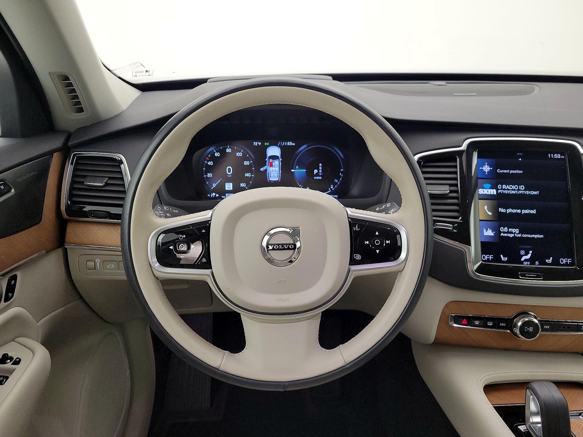 Thumbnail: 2022 Volvo XC90 - 10