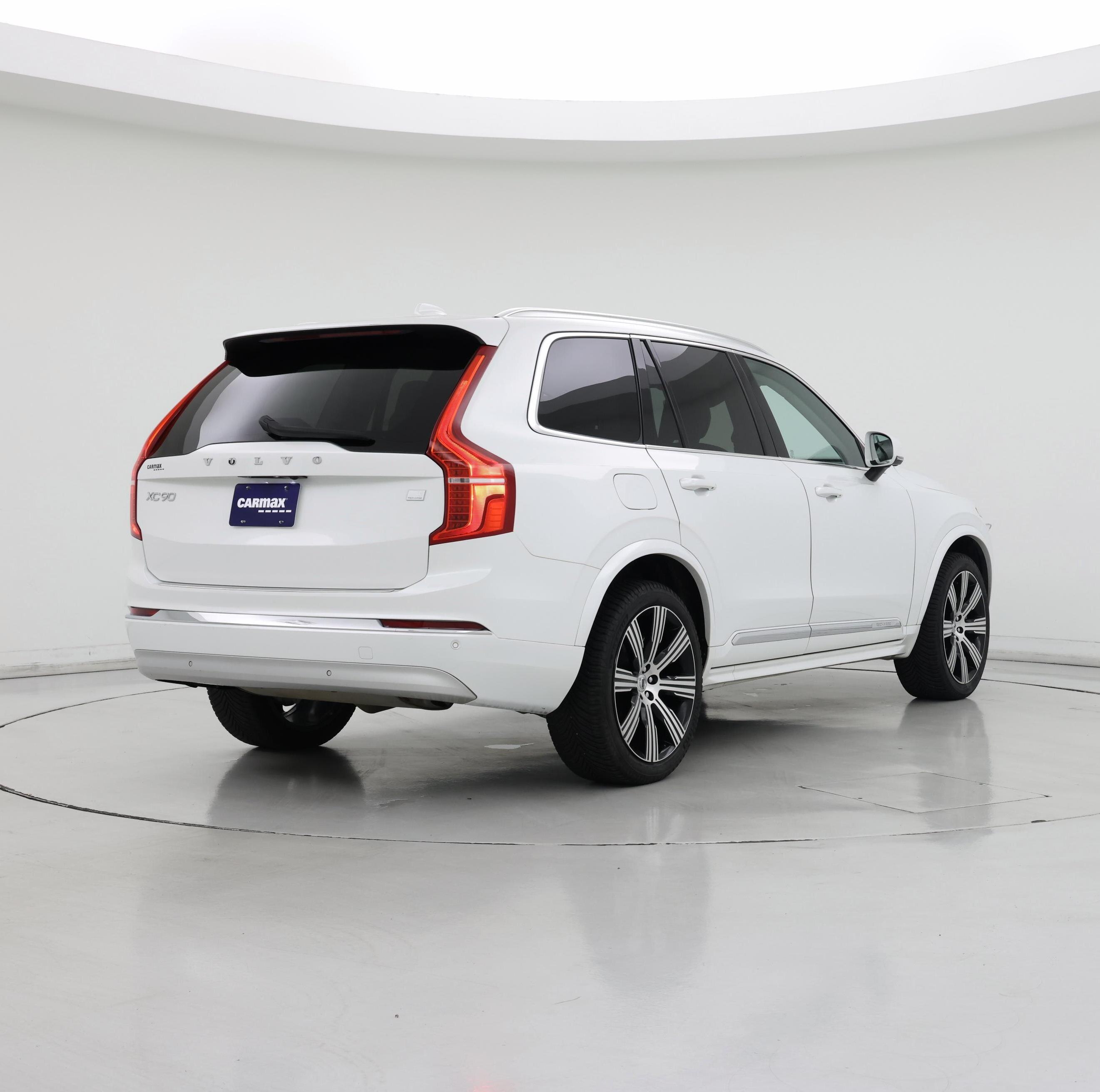 Thumbnail: 2022 Volvo XC90 - 8