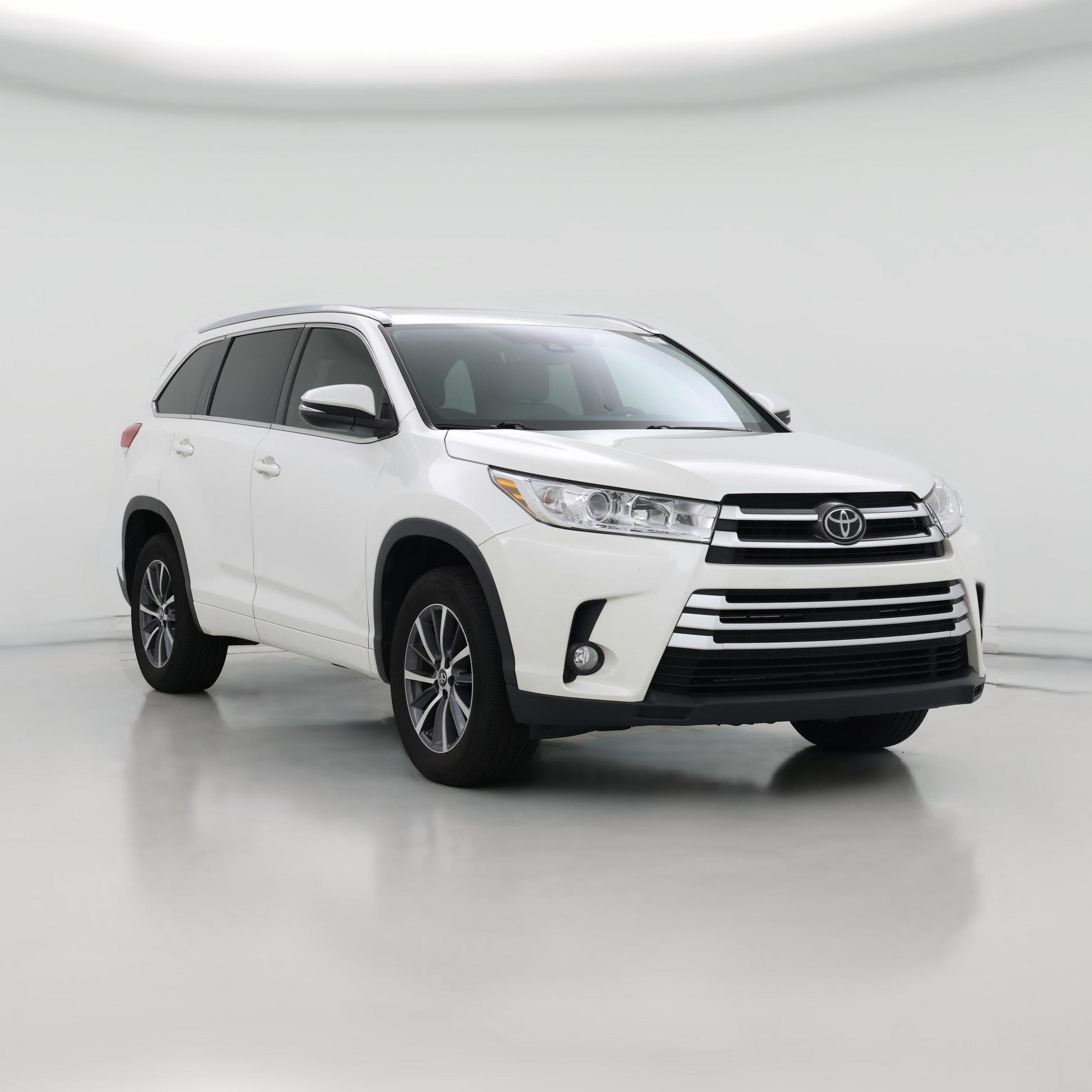 Thumbnail: 2017 Toyota Highlander - 1