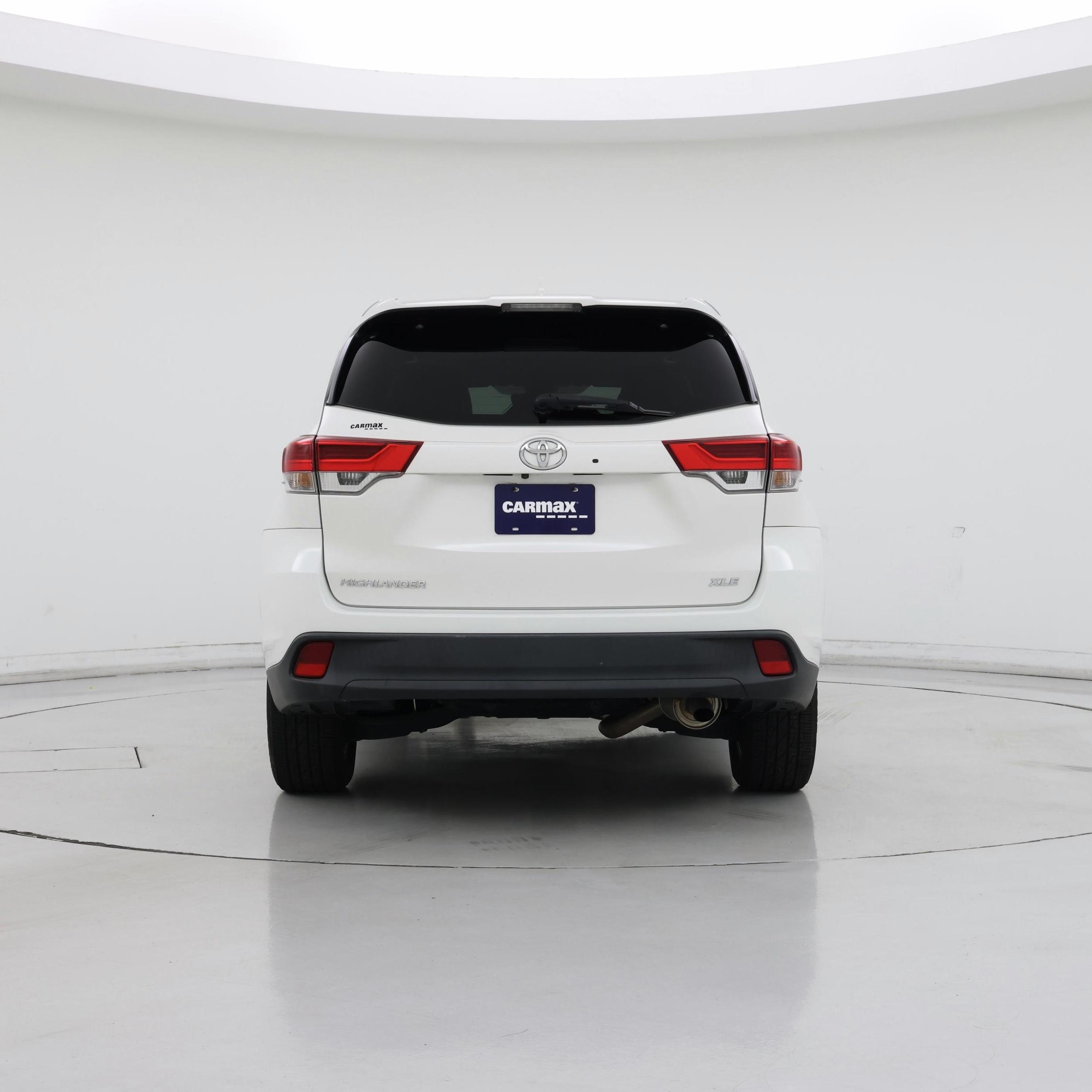 Thumbnail: 2017 Toyota Highlander - 6