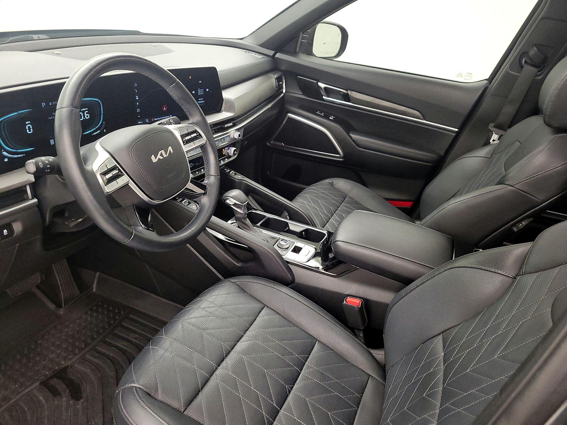Thumbnail: 2023 Kia Telluride - 11