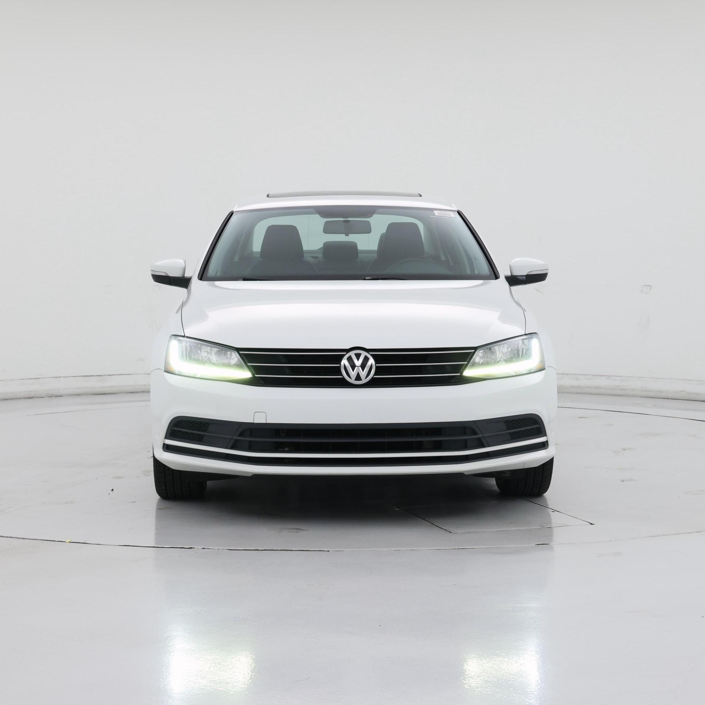 Thumbnail: 2017 Volkswagen Jetta - 5